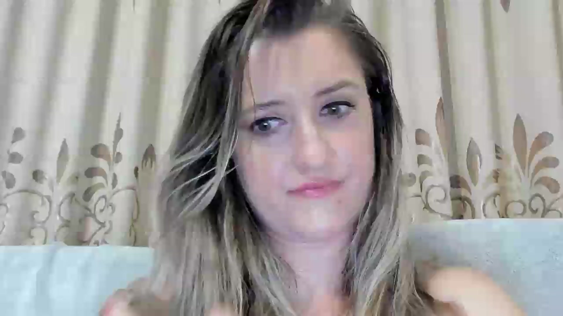 Gallery image thumbnail from BestDream's myfreecams stream on, 08/03/2026, 21:52 image 16 of 20