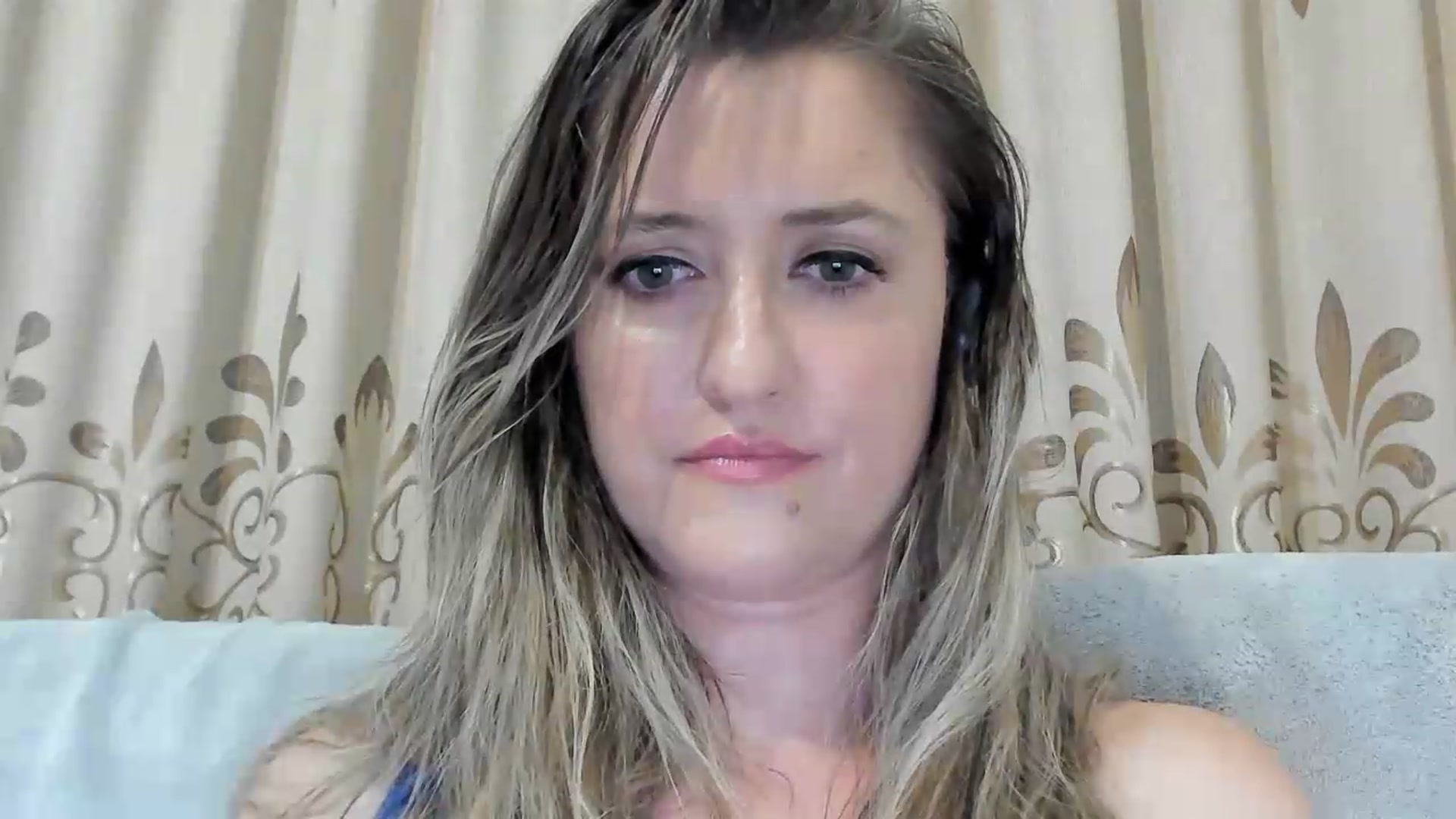 Gallery image thumbnail from BestDream's myfreecams stream on, 08/03/2026, 21:52 image 12 of 20