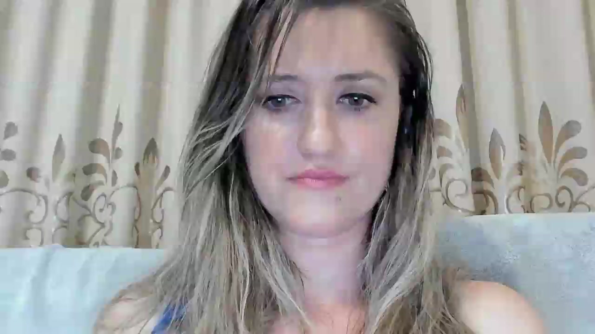 Gallery image thumbnail from BestDream's myfreecams stream on, 08/03/2026, 21:52 image 13 of 20
