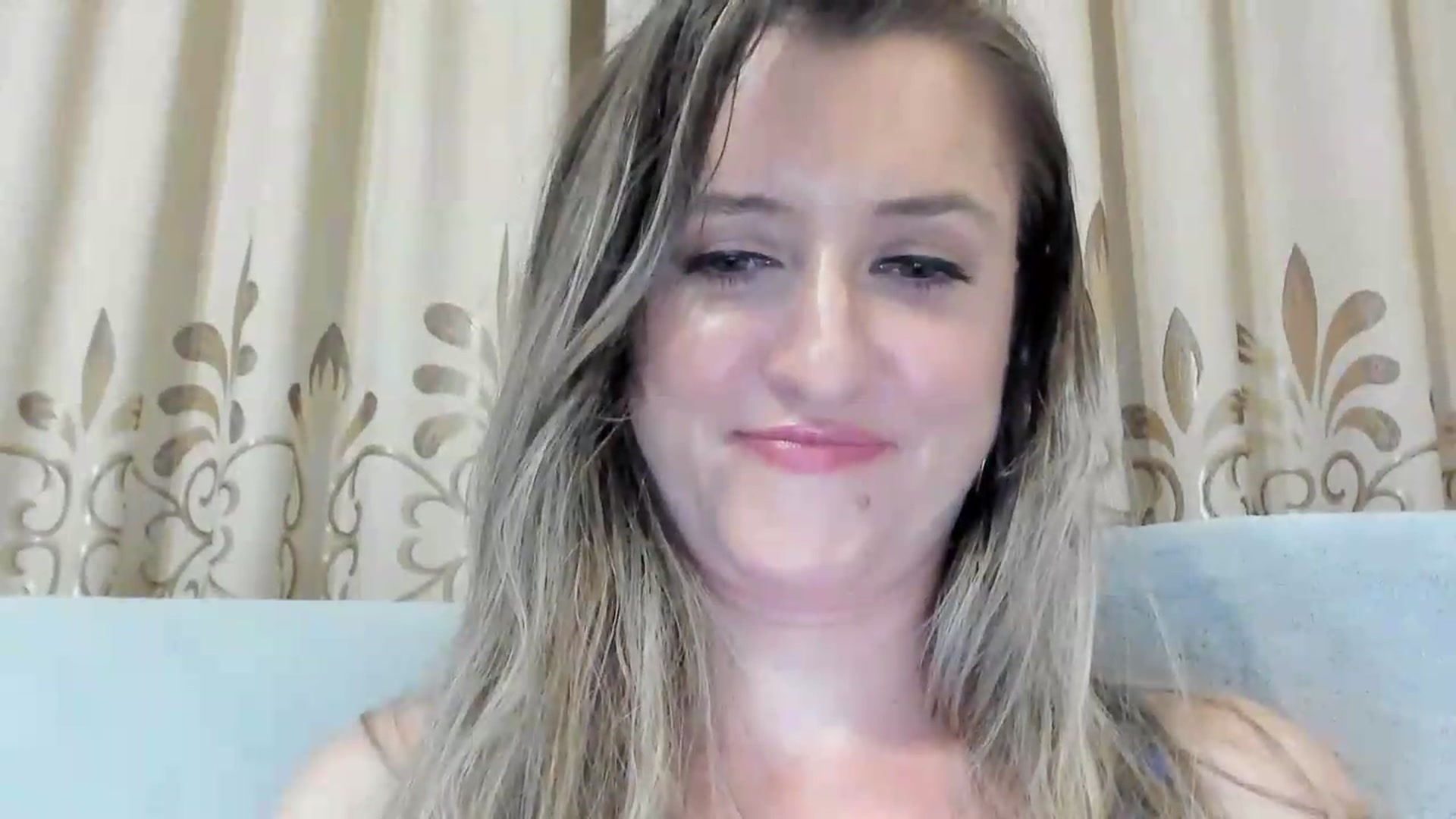 Gallery image thumbnail from BestDream's myfreecams stream on, 08/03/2026, 22:37 image 10 of 20
