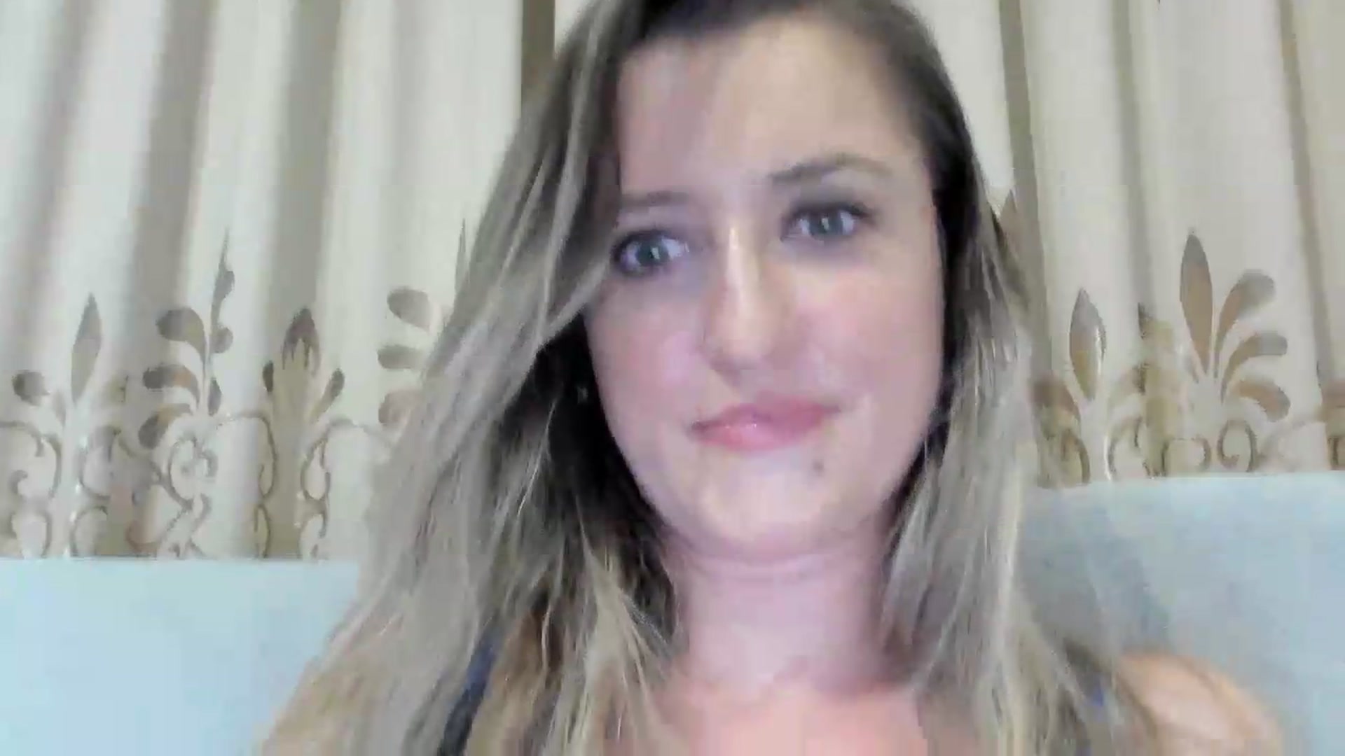 Gallery image thumbnail from BestDream's myfreecams stream on, 08/03/2026, 22:37 image 13 of 20