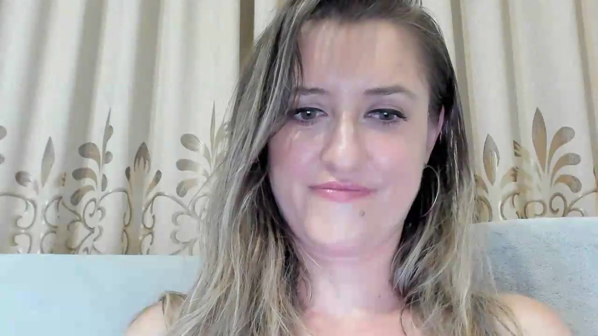 Gallery image thumbnail from BestDream's myfreecams stream on, 08/03/2026, 22:37 image 20 of 20