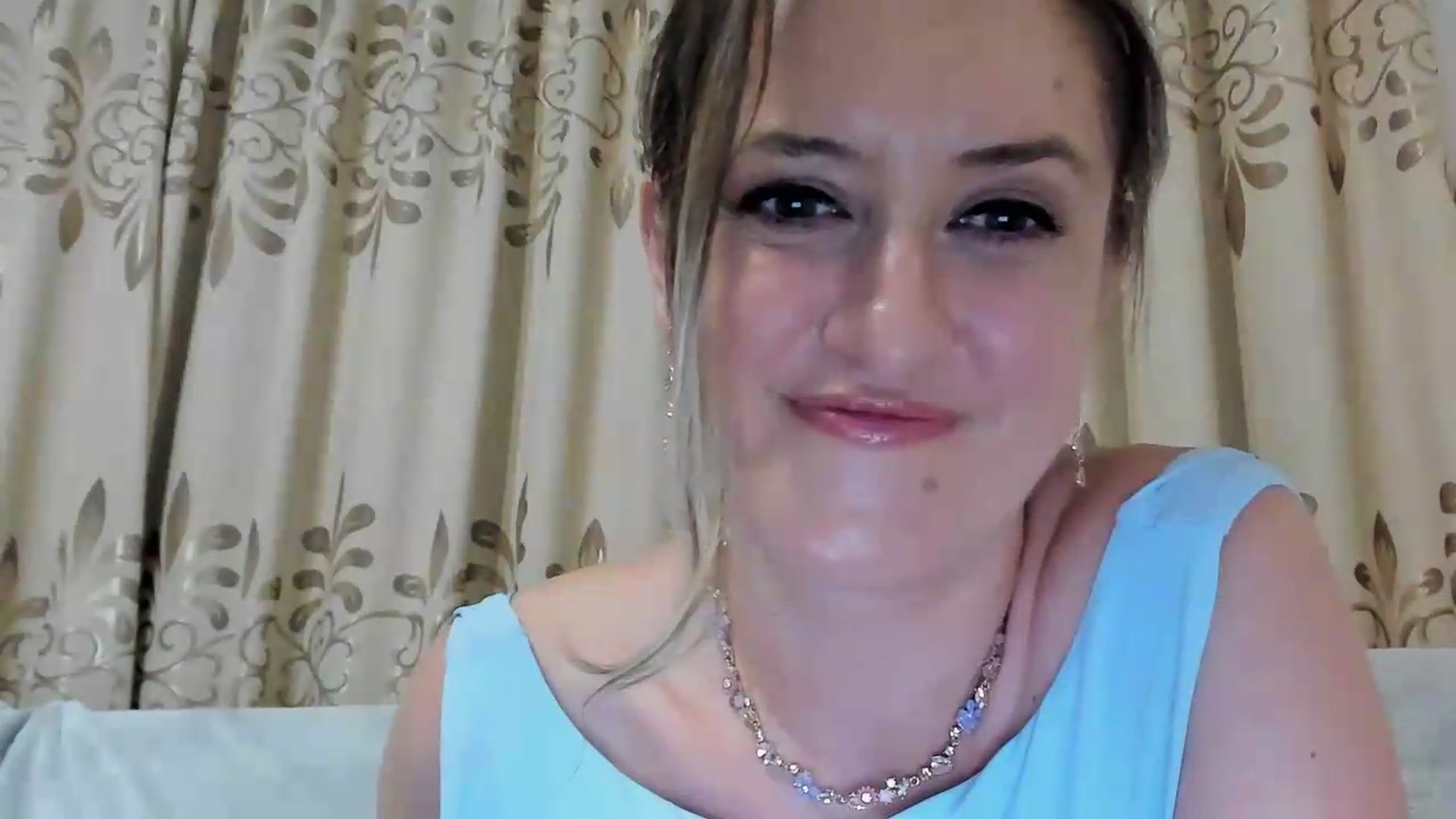 Gallery image thumbnail from BestDream's myfreecams stream on, 08/04/2026, 23:11 image 2 of 20