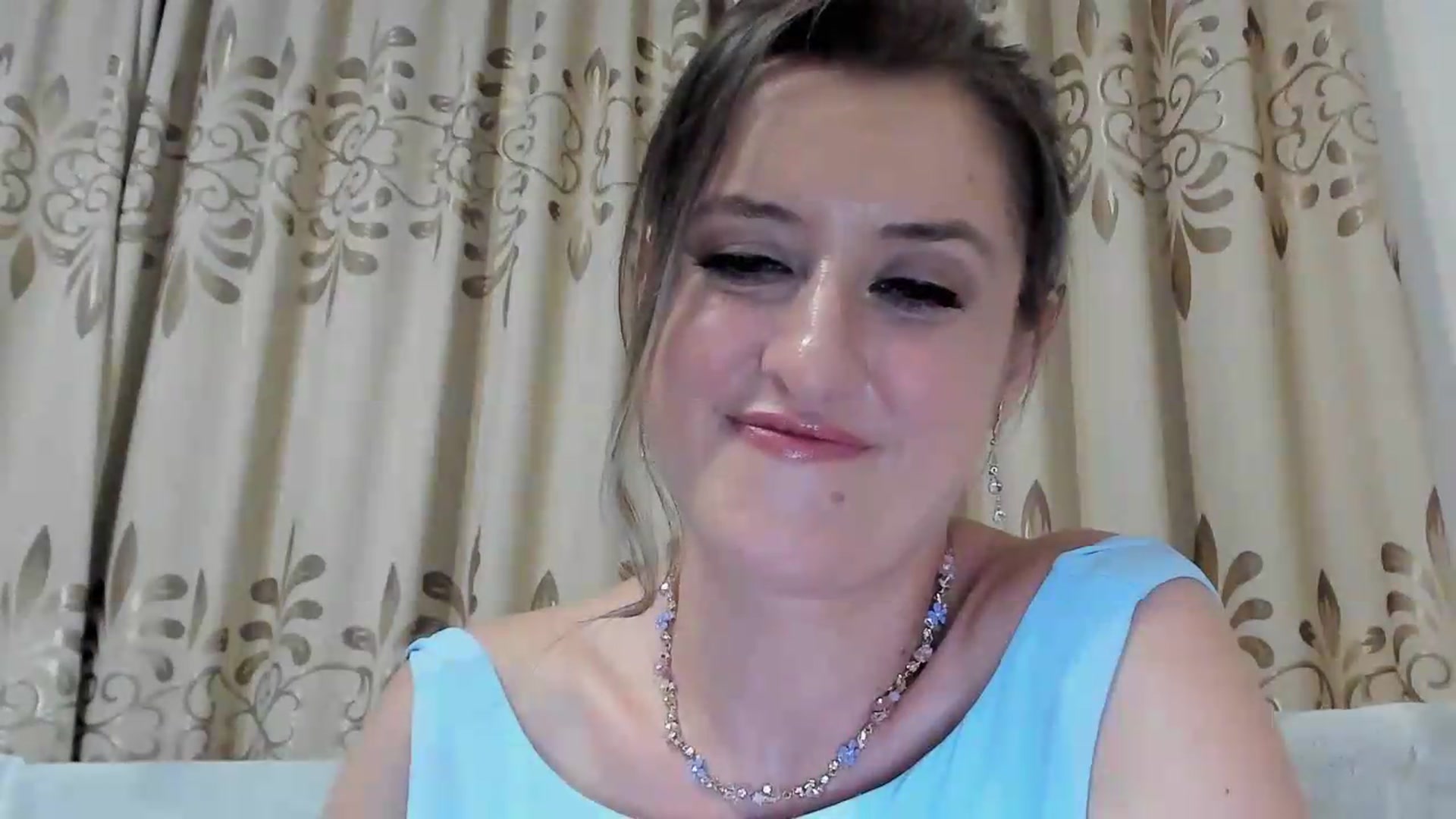 Gallery image thumbnail from BestDream's myfreecams stream on, 08/05/2026, 24:21 image 4 of 20