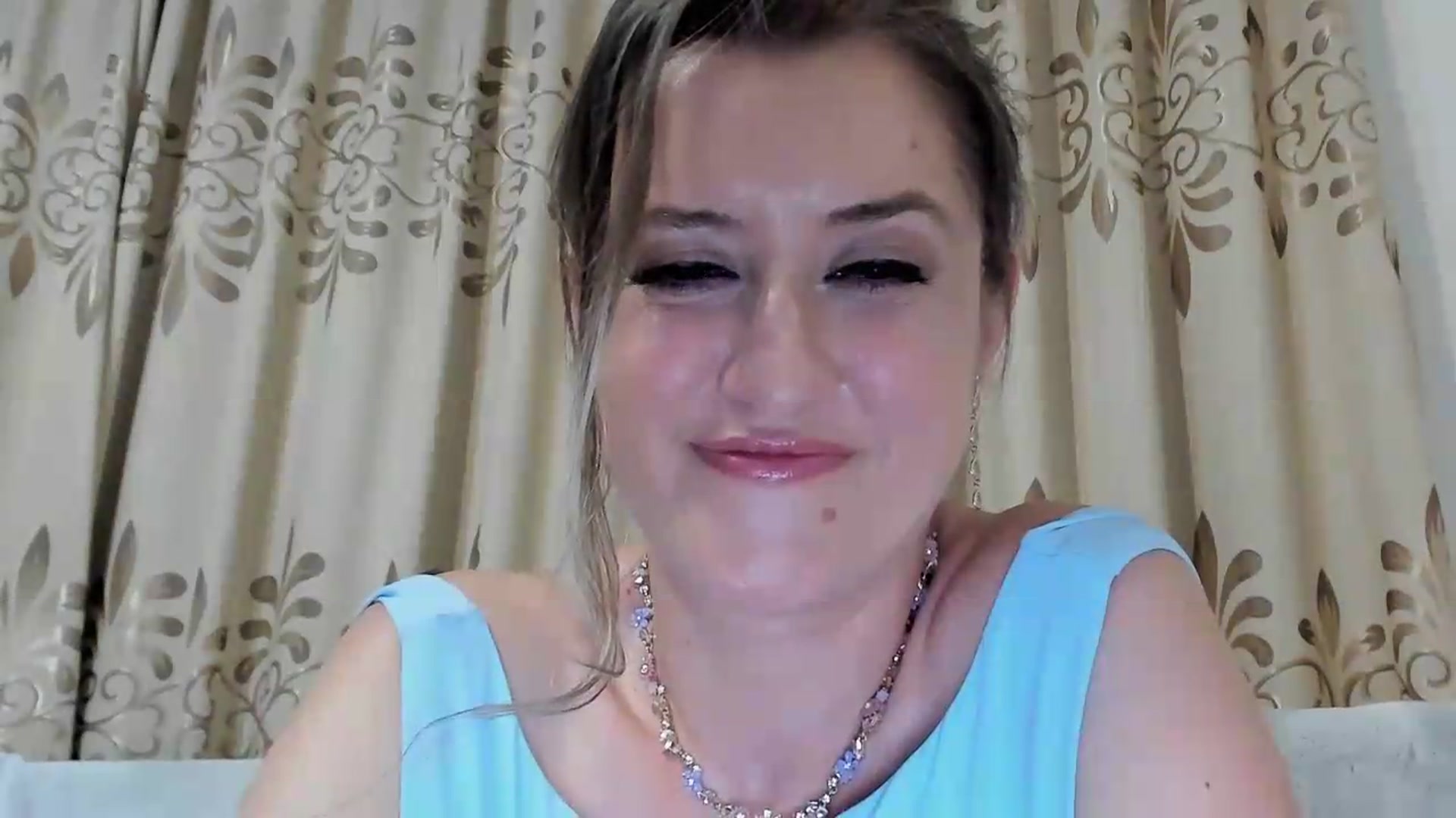 Gallery image thumbnail from BestDream's myfreecams stream on, 08/05/2026, 24:21 image 8 of 20