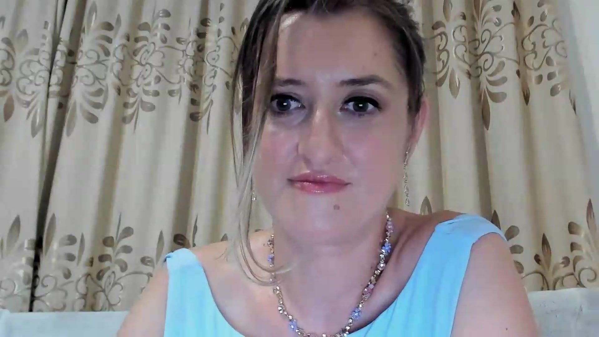 Gallery image thumbnail from BestDream's myfreecams stream on, 08/05/2026, 24:21 image 16 of 20