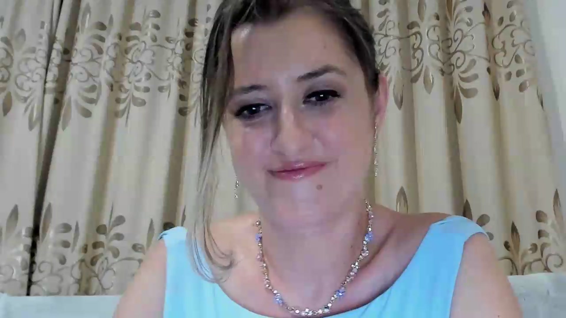 Gallery image thumbnail from BestDream's myfreecams stream on, 08/05/2026, 24:21 image 18 of 20