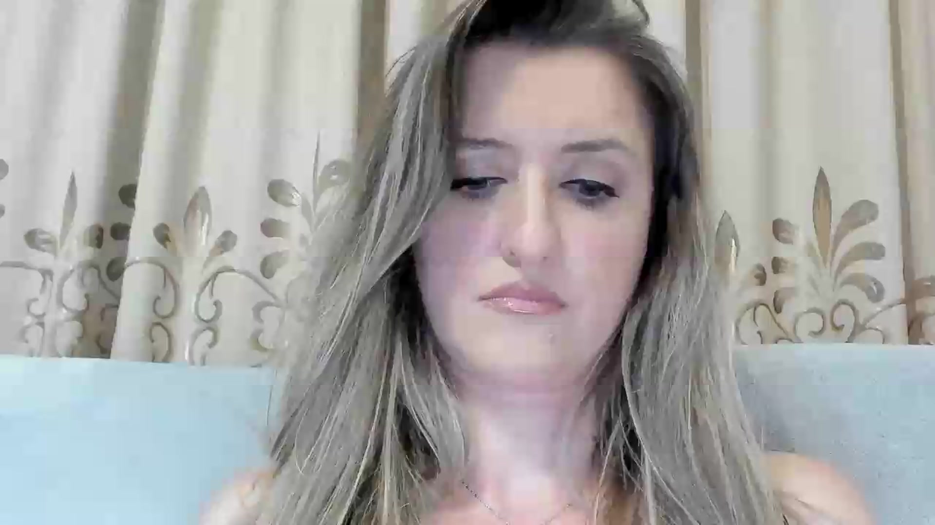 Gallery image thumbnail from BestDream's myfreecams stream on, 08/05/2026, 23:13 image 12 of 20
