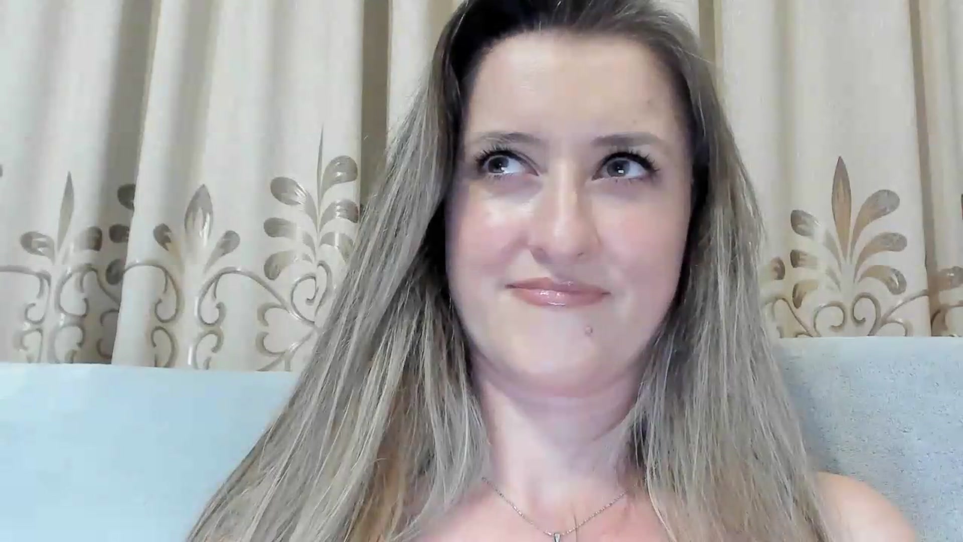 Gallery image thumbnail from BestDream's myfreecams stream on, 08/05/2026, 23:13 image 18 of 20