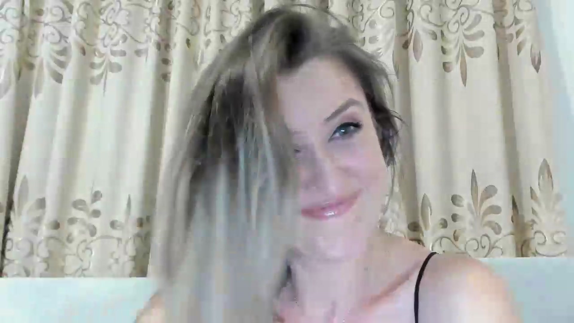 Gallery image thumbnail from BestDream's myfreecams stream on, 08/05/2026, 23:13 image 9 of 20