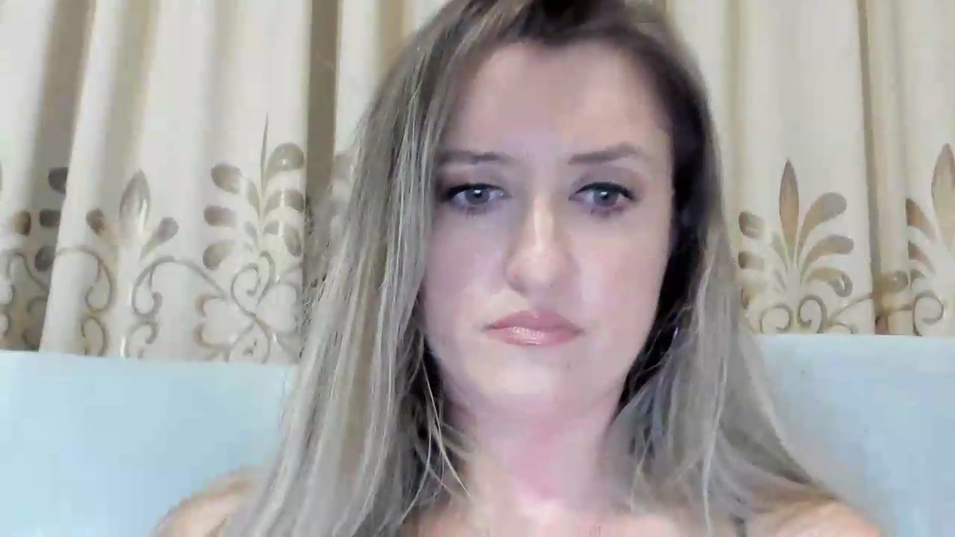 Gallery image thumbnail from BestDream's myfreecams stream on, 08/06/2026, 24:41 image 11 of 20