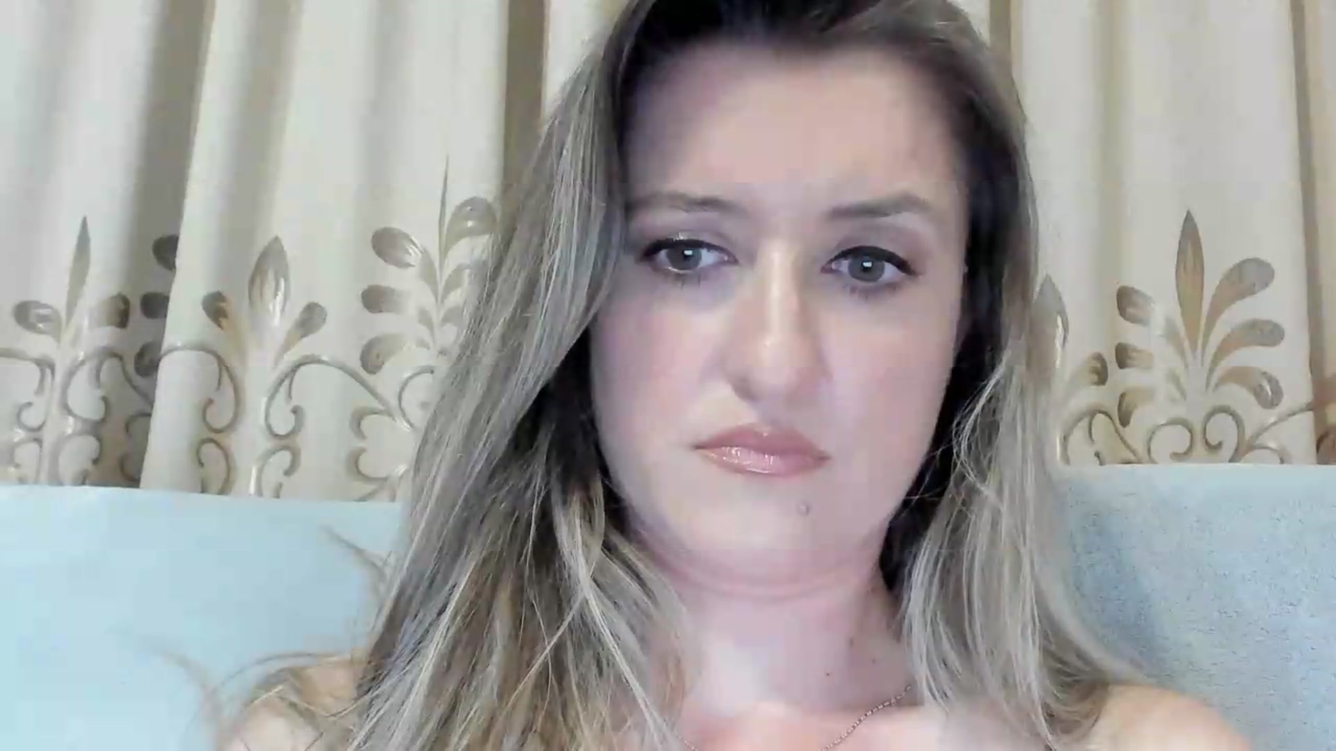 Gallery image thumbnail from BestDream's myfreecams stream on, 08/06/2026, 24:41 image 5 of 20