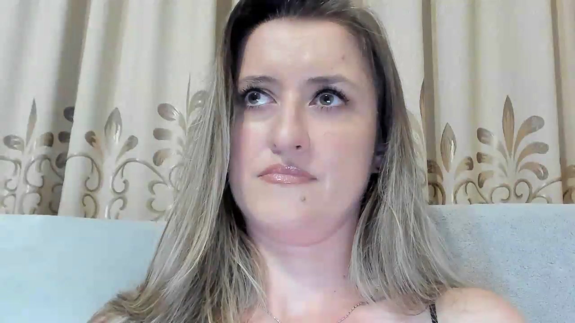 Gallery image thumbnail from BestDream's myfreecams stream on, 08/06/2026, 24:41 image 3 of 20