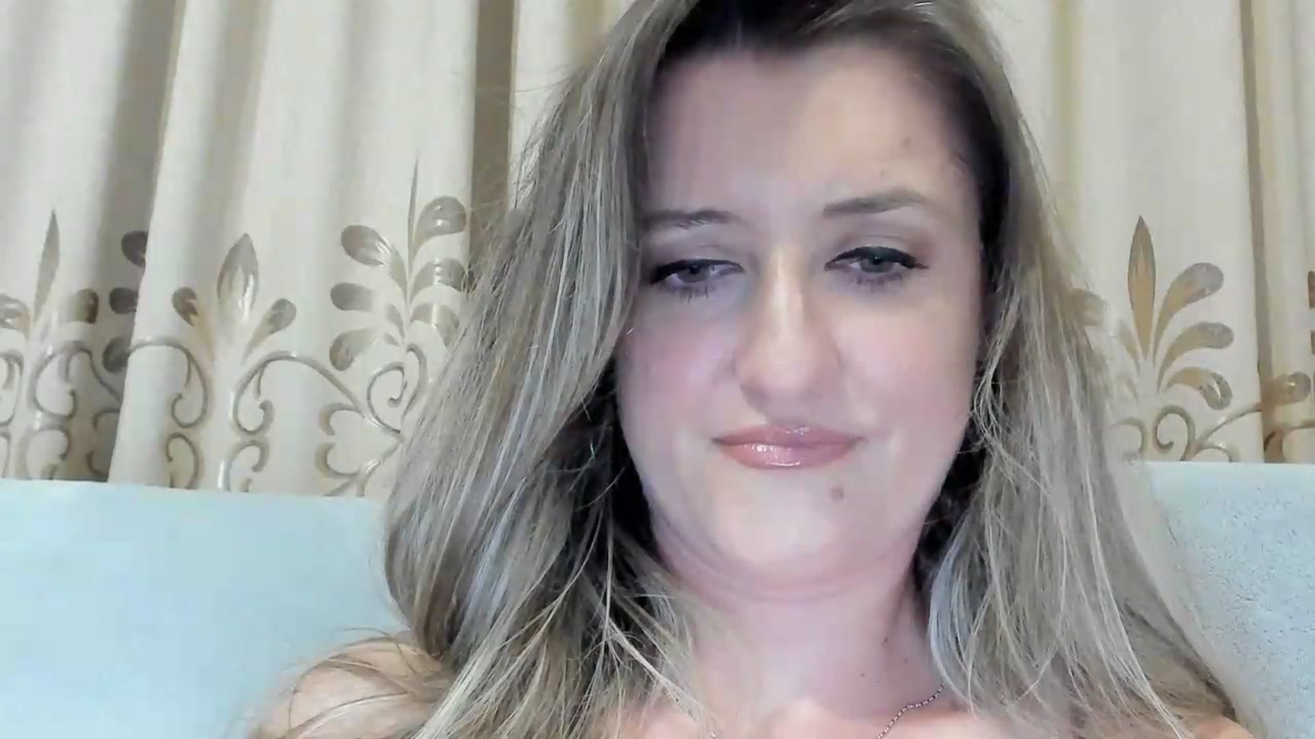 Gallery image thumbnail from BestDream's myfreecams stream on, 08/06/2026, 24:41 image 9 of 20