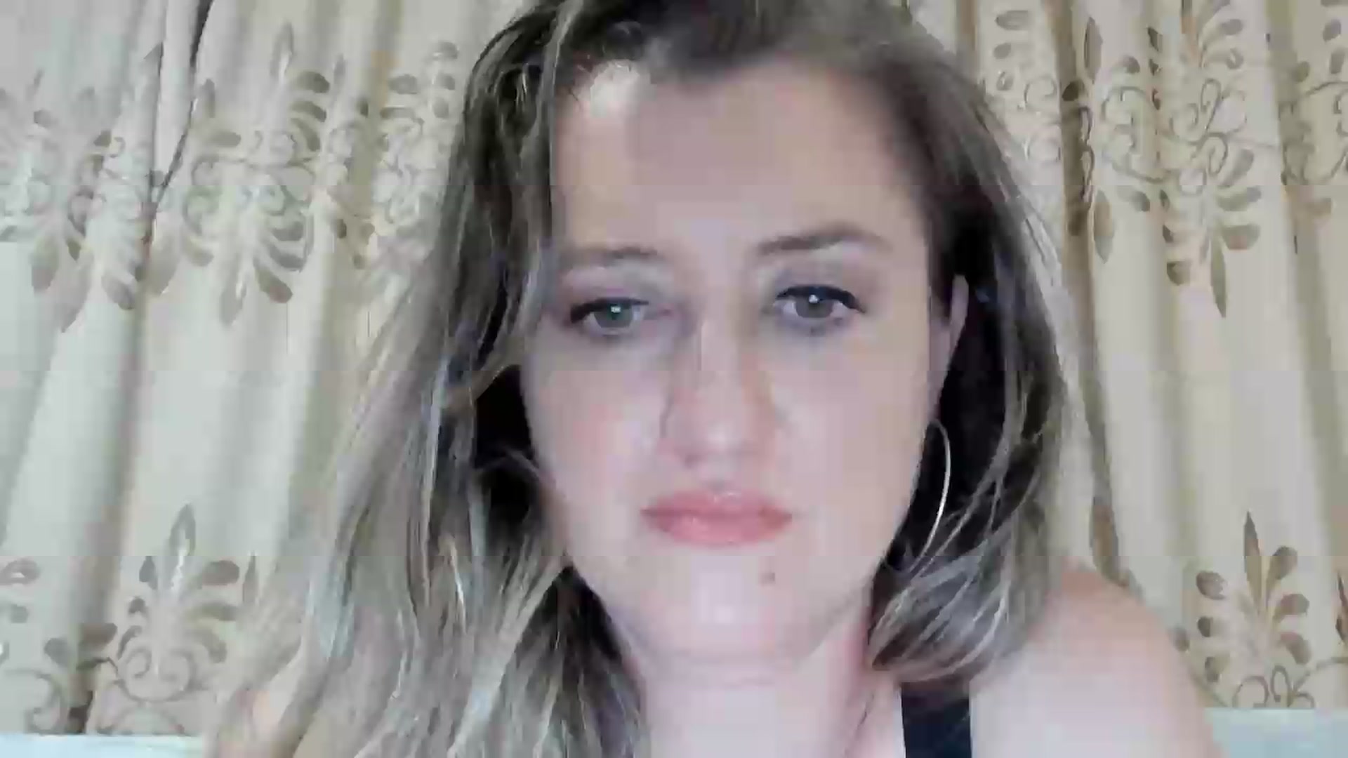 Gallery image thumbnail from BestDream's myfreecams stream on, 08/06/2026, 21:36 image 1 of 20