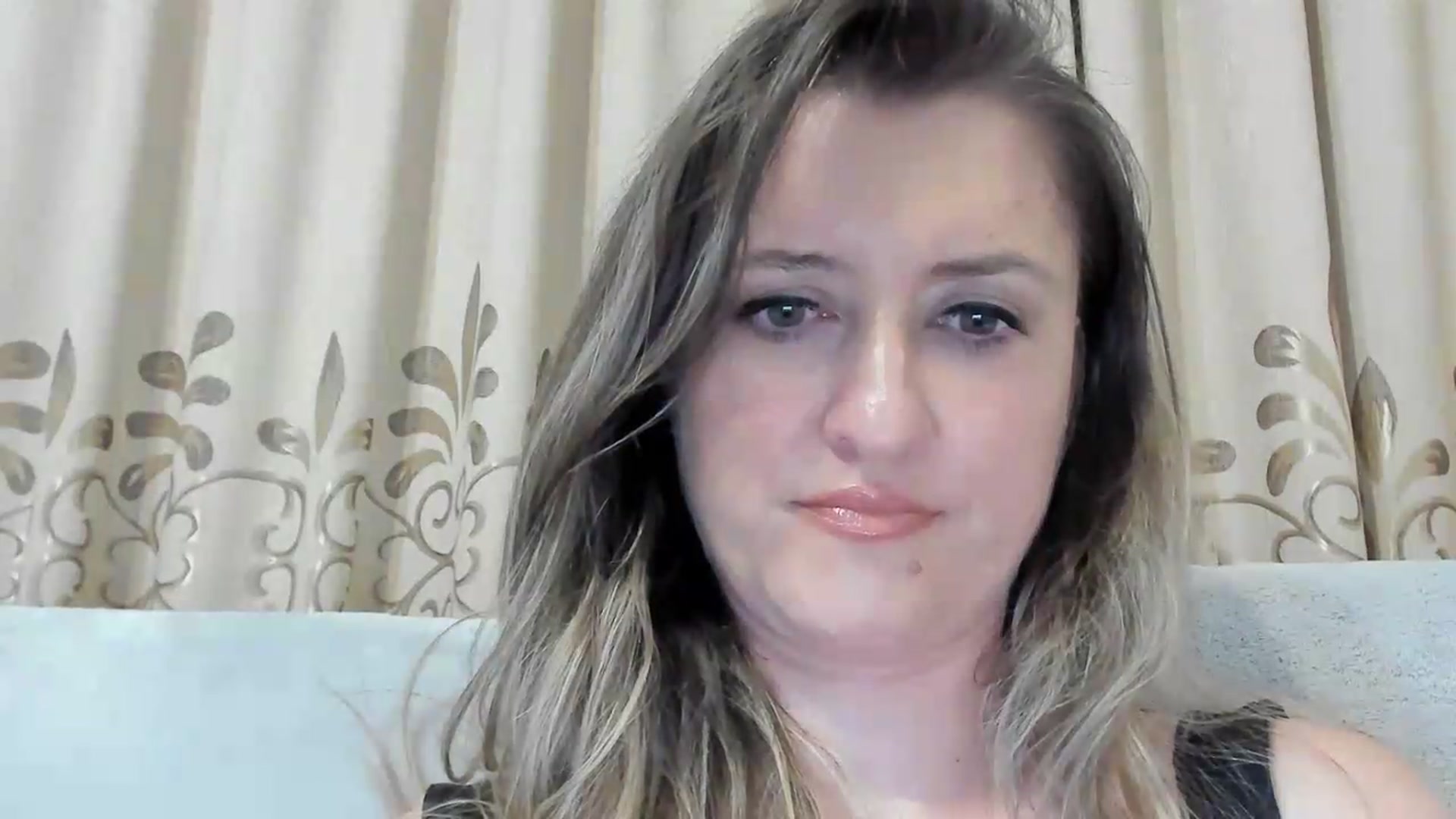 Gallery image thumbnail from BestDream's myfreecams stream on, 08/06/2026, 21:59 image 11 of 20