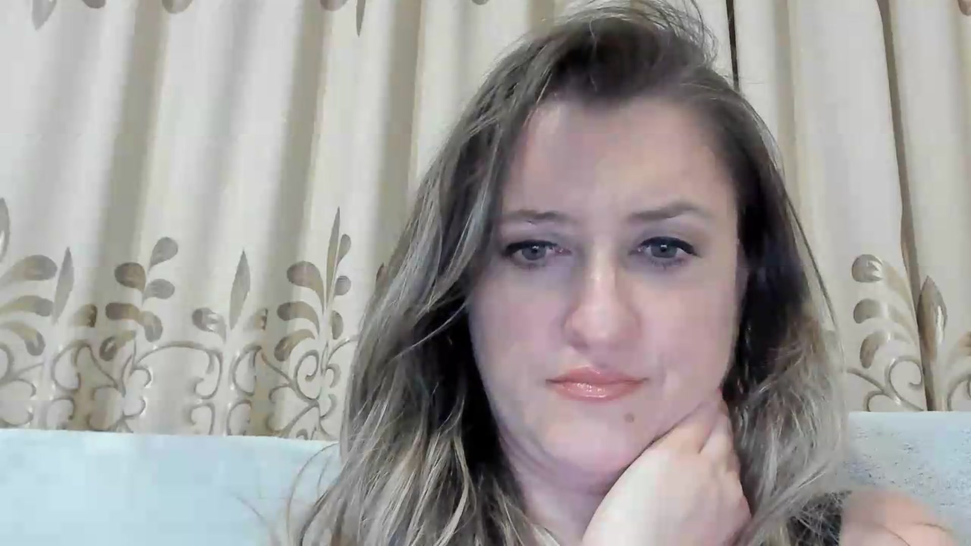 Gallery image thumbnail from BestDream's myfreecams stream on, 08/06/2026, 21:59 image 14 of 20