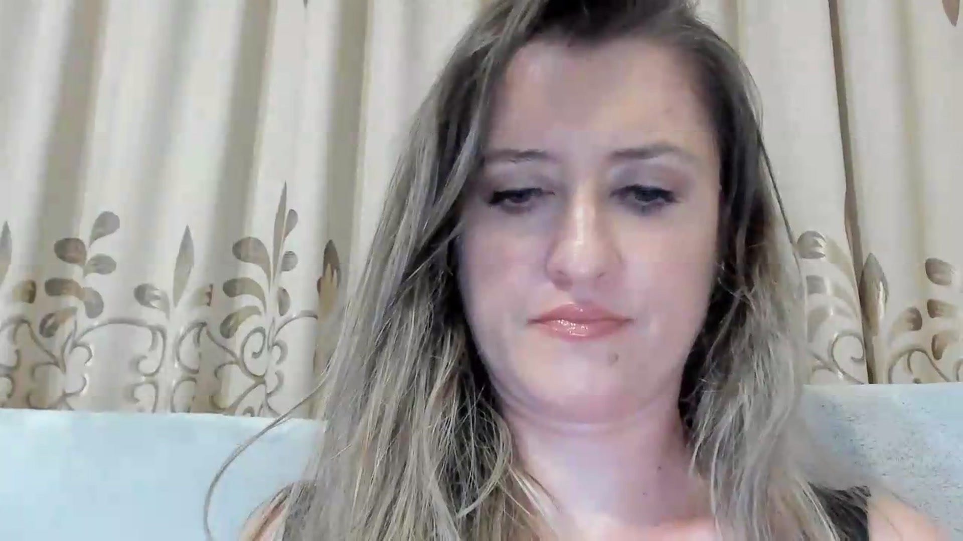 Gallery image thumbnail from BestDream's myfreecams stream on, 08/06/2026, 21:59 image 5 of 20