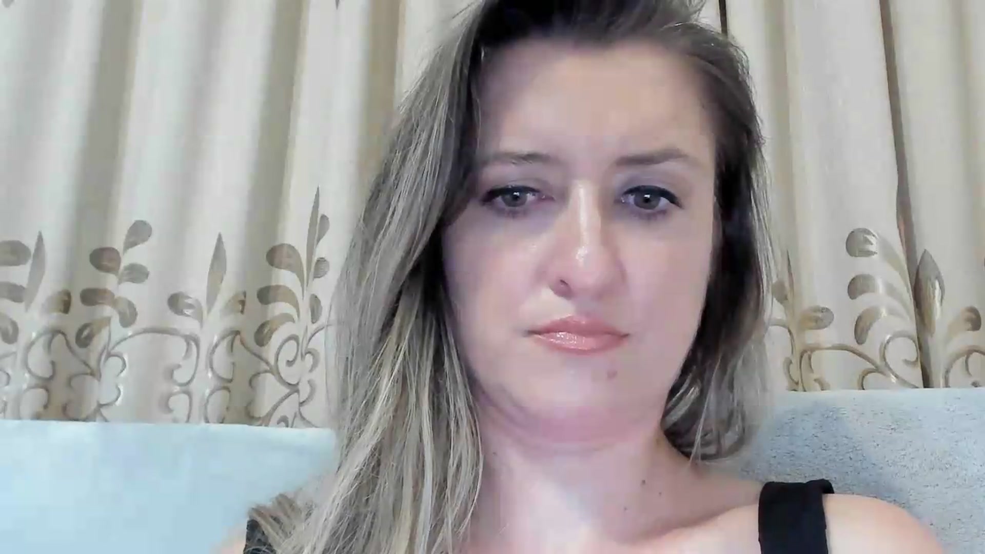 Gallery image thumbnail from BestDream's myfreecams stream on, 08/06/2026, 22:31 image 4 of 20