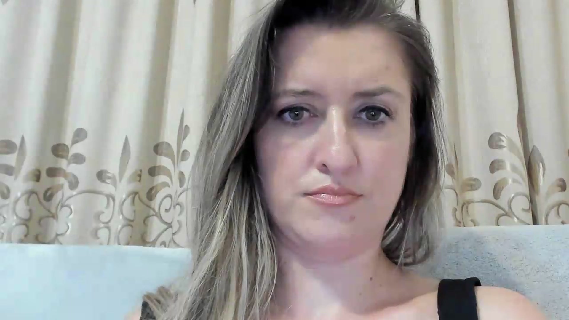 Gallery image thumbnail from BestDream's myfreecams stream on, 08/06/2026, 22:31 image 5 of 20