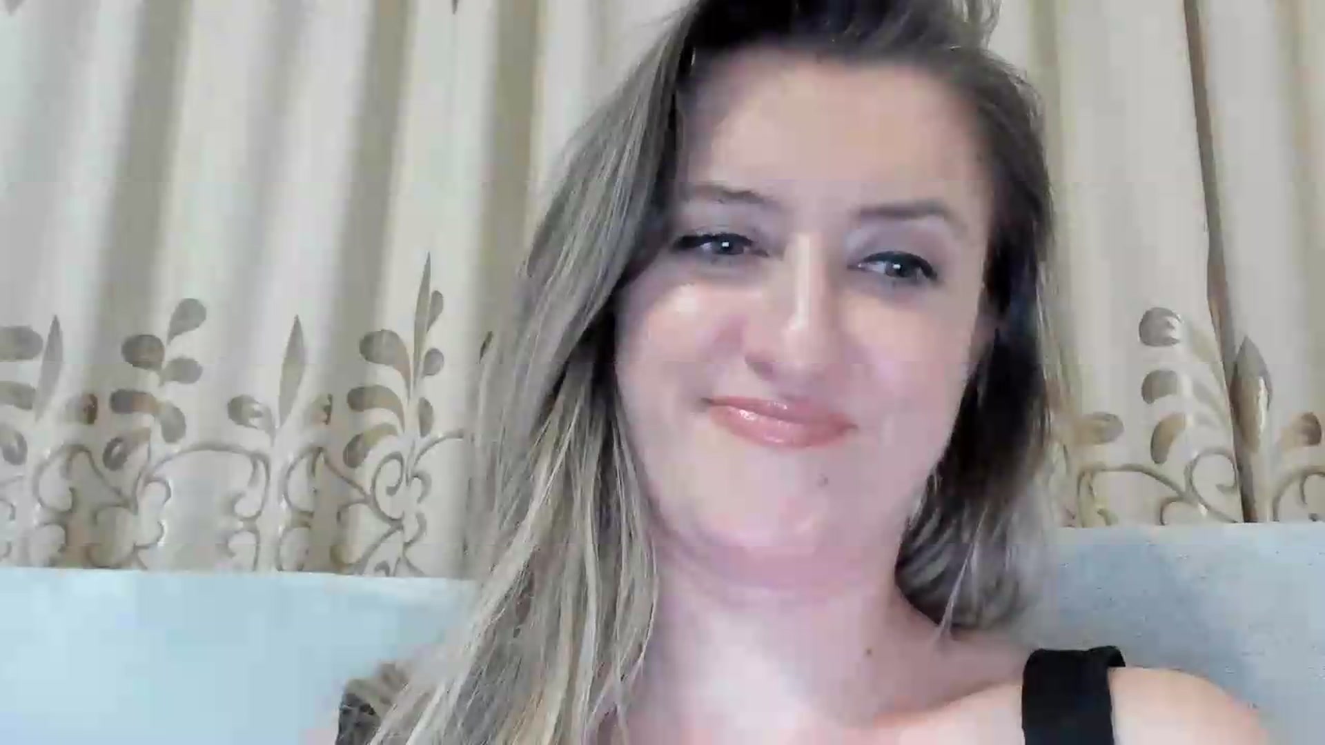 Gallery image thumbnail from BestDream's myfreecams stream on, 08/06/2026, 22:31 image 2 of 20