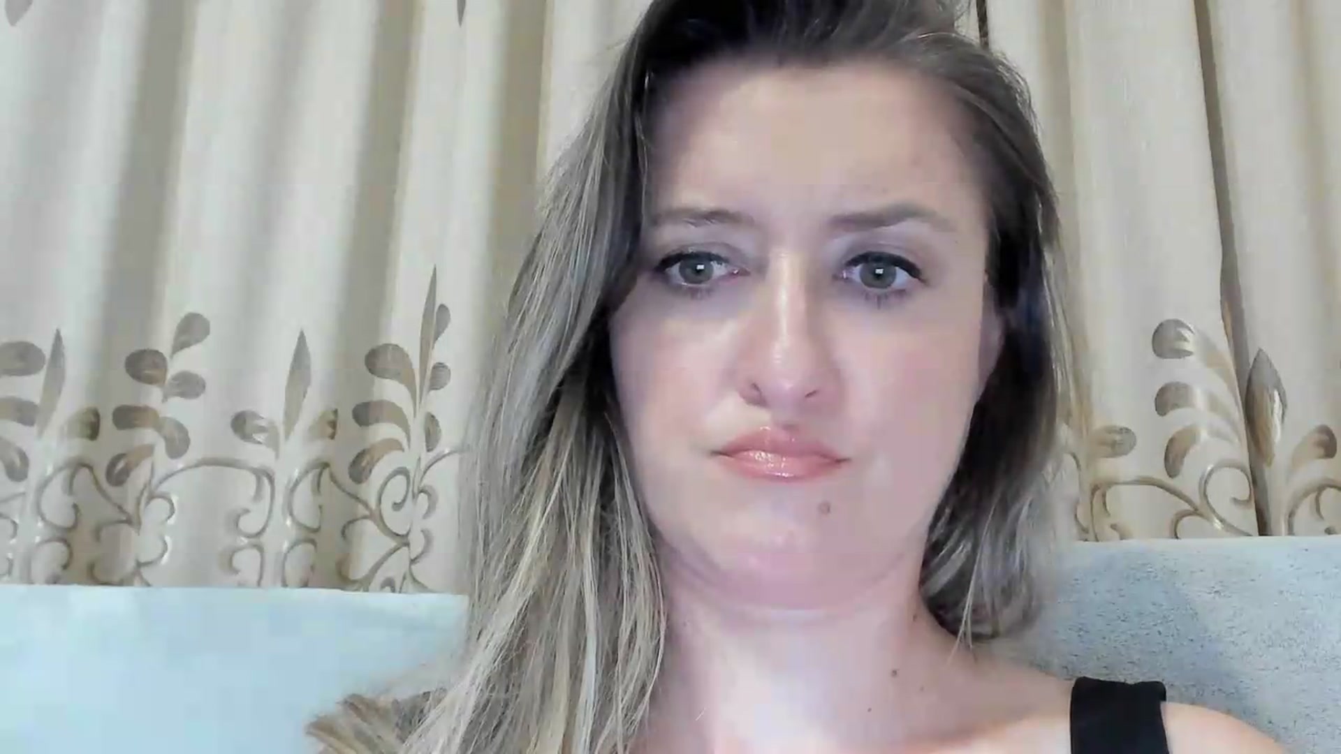 Gallery image thumbnail from BestDream's myfreecams stream on, 08/06/2026, 22:31 image 9 of 20