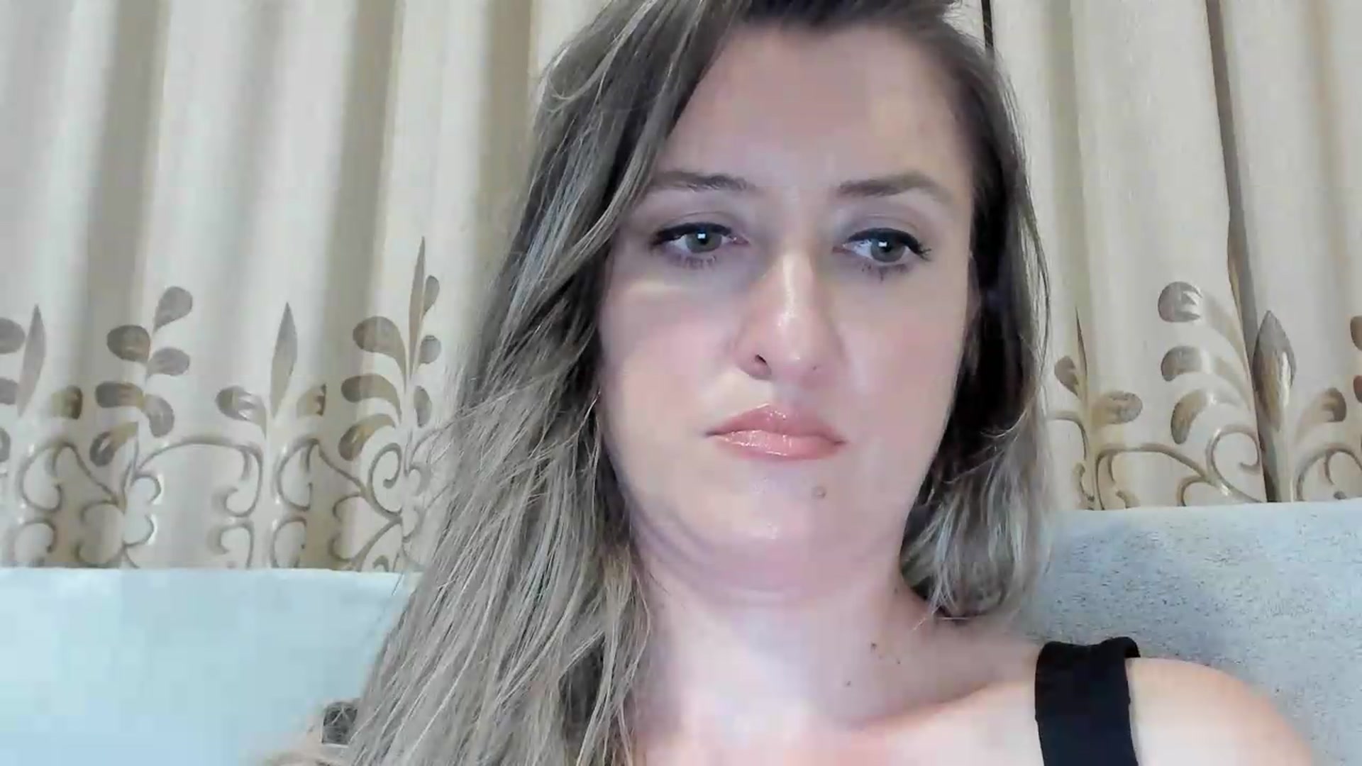 Gallery image thumbnail from BestDream's myfreecams stream on, 08/06/2026, 22:31 image 15 of 20