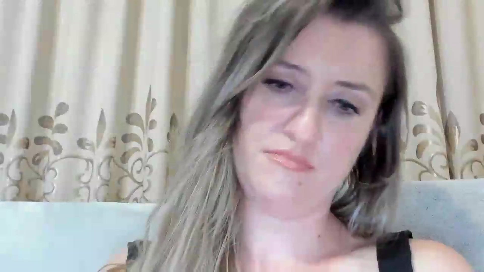 Gallery image thumbnail from BestDream's myfreecams stream on, 08/06/2026, 22:31 image 18 of 20