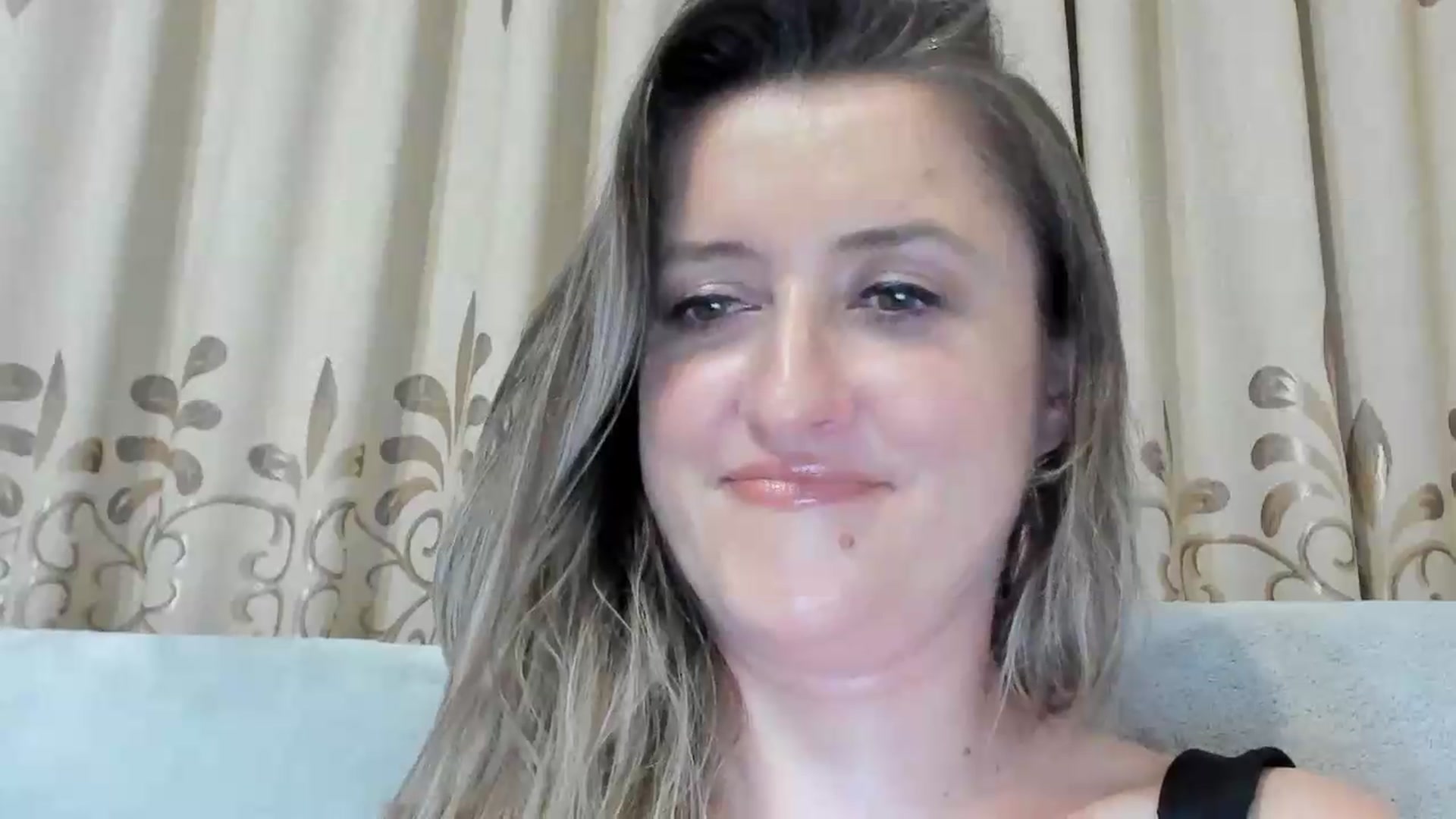 Gallery image thumbnail from BestDream's myfreecams stream on, 08/06/2026, 22:58 image 6 of 20