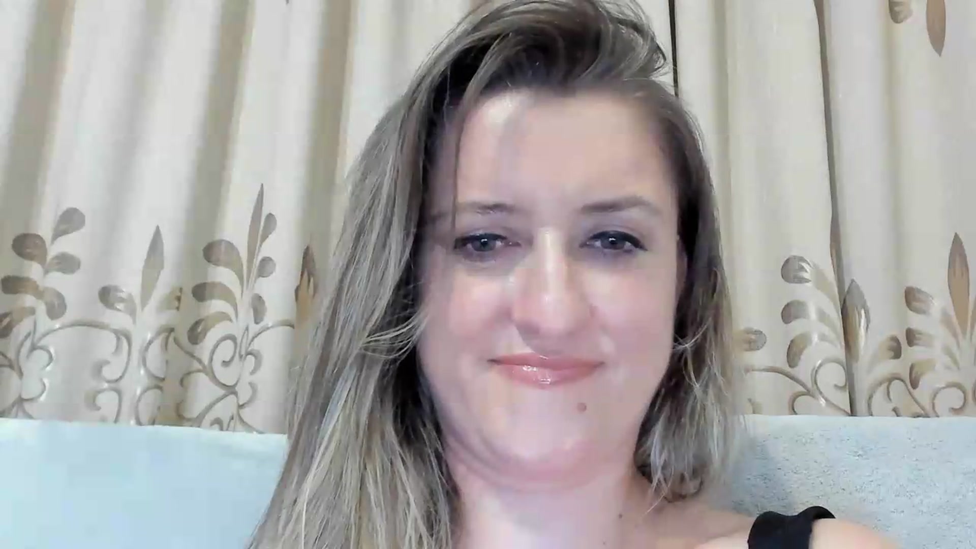 Gallery image thumbnail from BestDream's myfreecams stream on, 08/06/2026, 22:58 image 14 of 20
