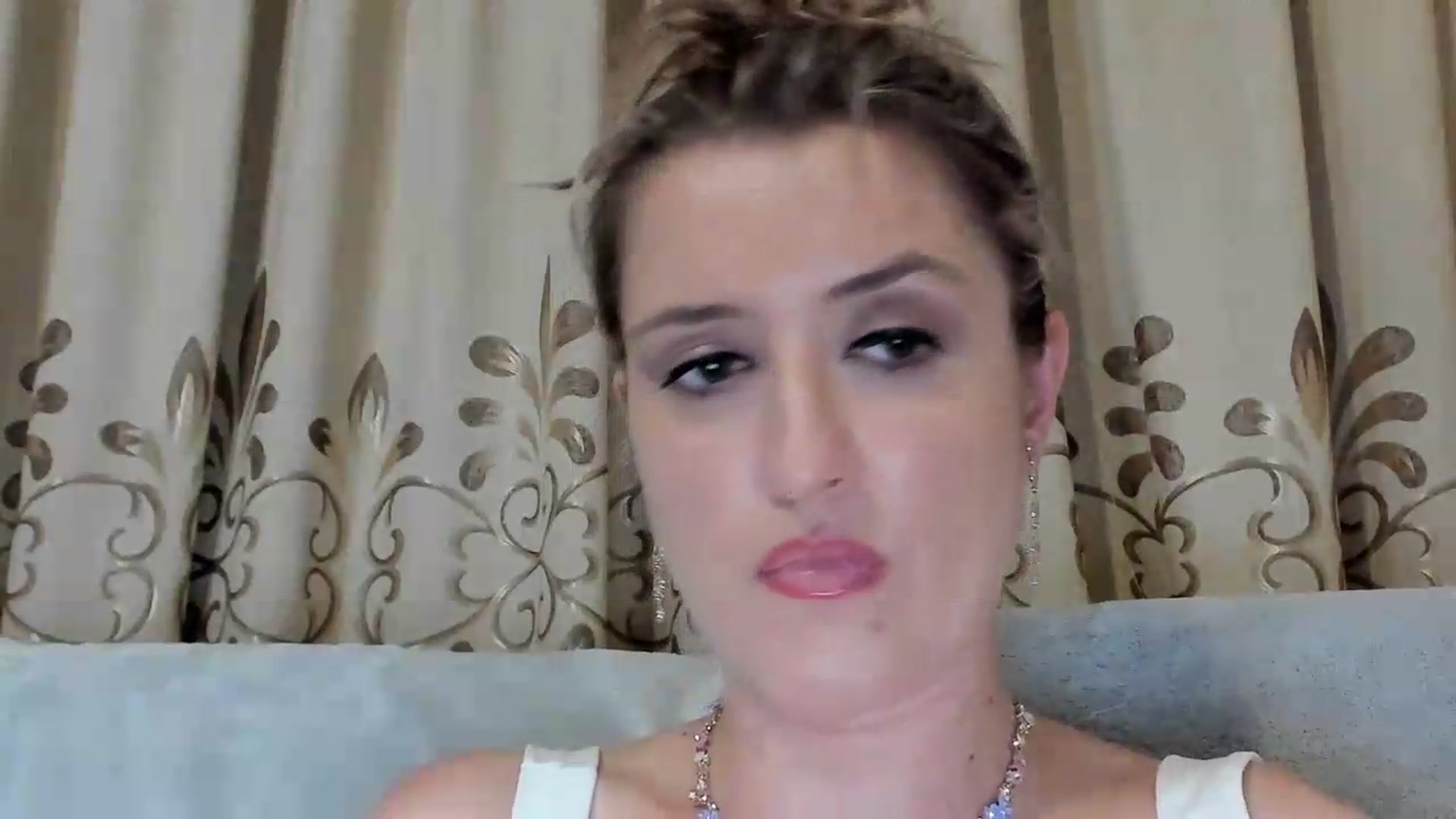 Gallery image thumbnail from BestDream's myfreecams stream on, 08/08/2026, 22:10 image 3 of 20