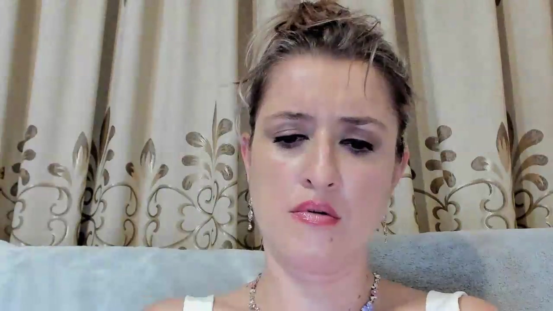 Gallery image thumbnail from BestDream's myfreecams stream on, 08/08/2026, 22:10 image 11 of 20