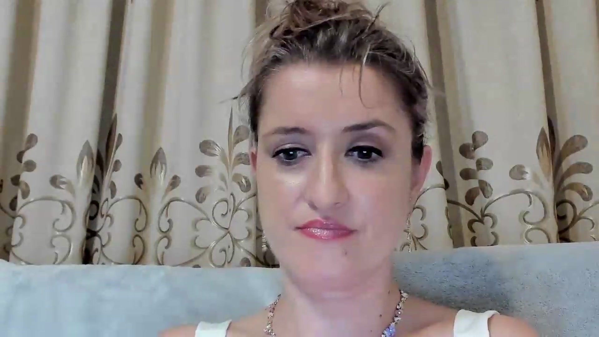 Gallery image thumbnail from BestDream's myfreecams stream on, 08/08/2026, 22:10 image 12 of 20