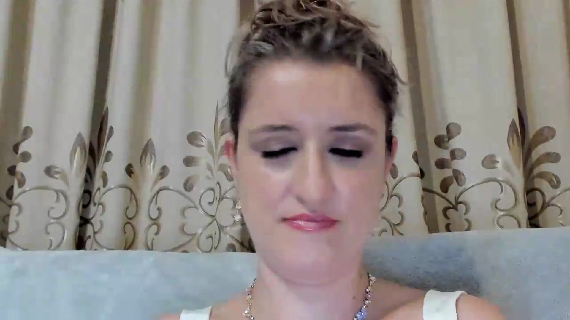 Gallery image thumbnail from BestDream's myfreecams stream on, 08/08/2026, 22:10 image 14 of 20