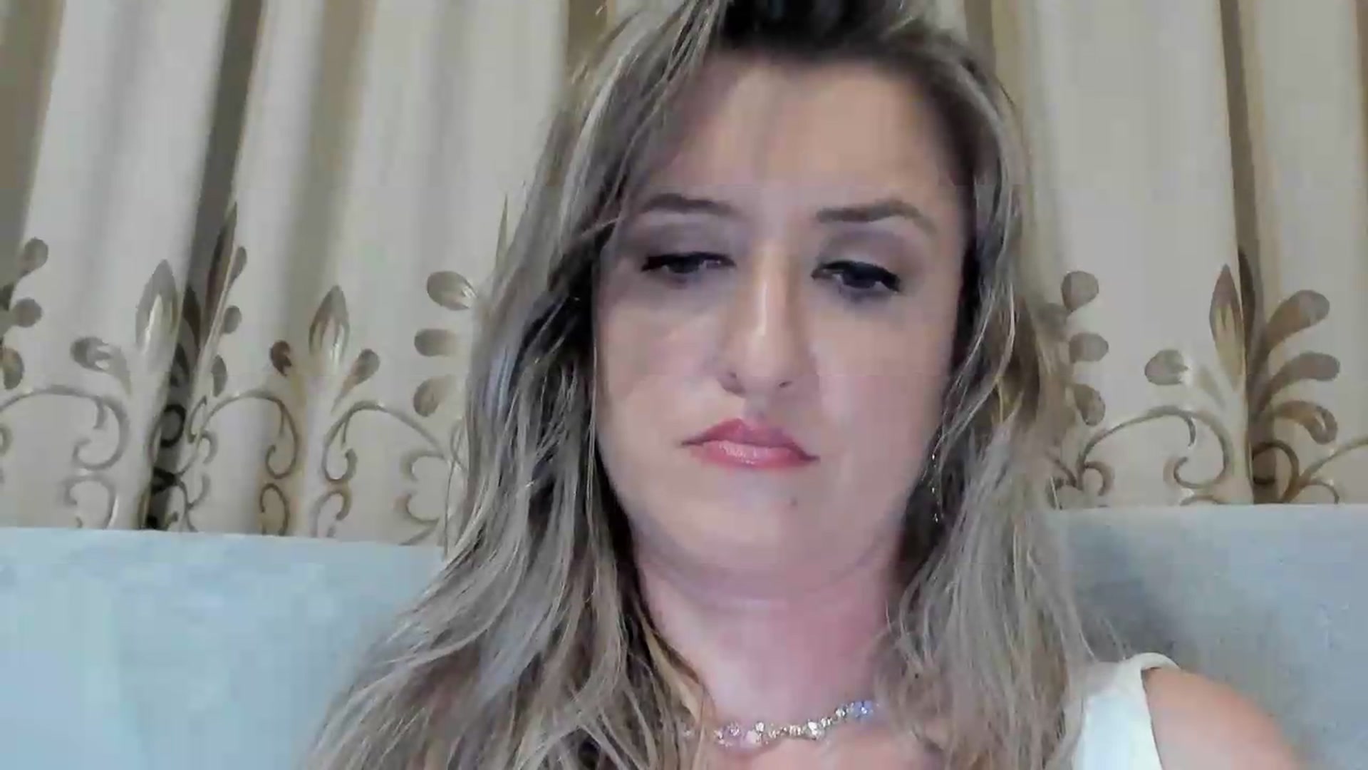 Gallery image thumbnail from BestDream's myfreecams stream on, 08/08/2026, 23:38 image 15 of 20