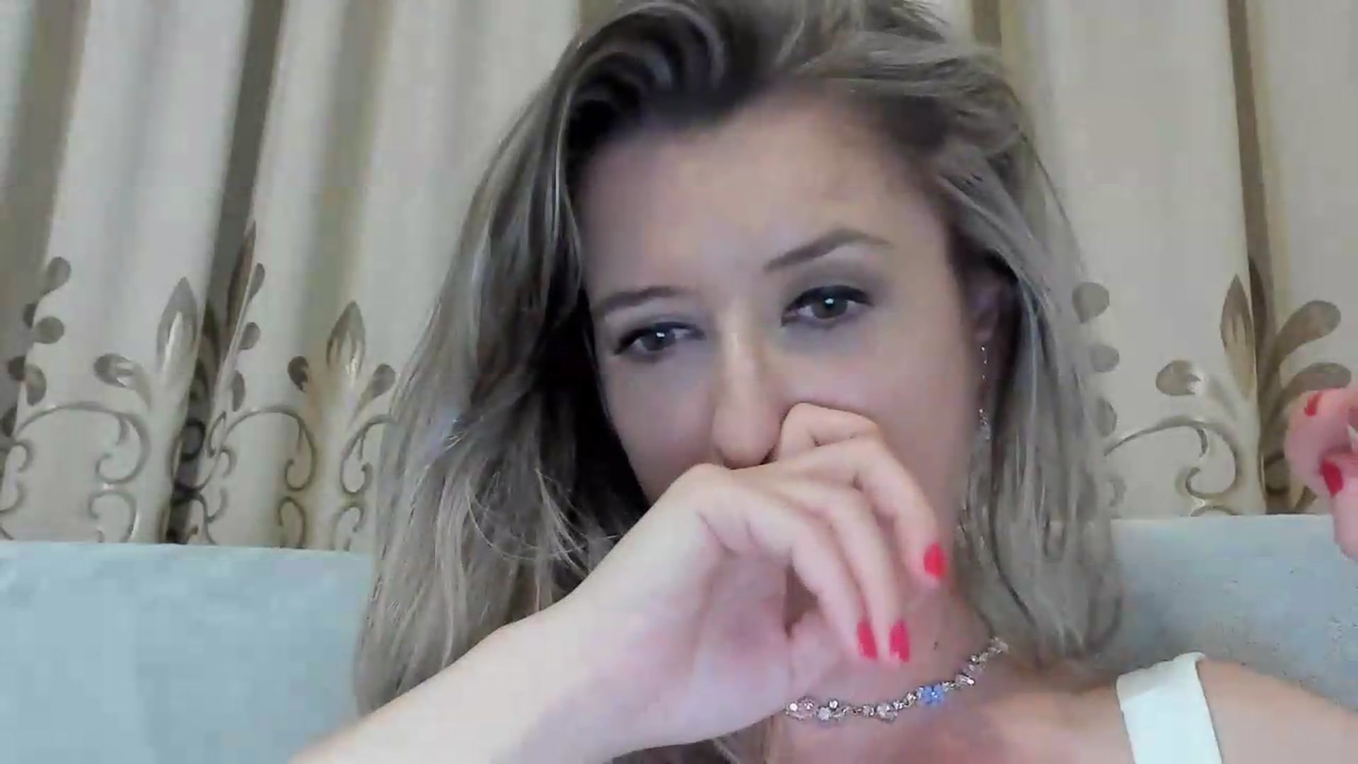Gallery image thumbnail from BestDream's myfreecams stream on, 08/08/2026, 23:38 image 19 of 20