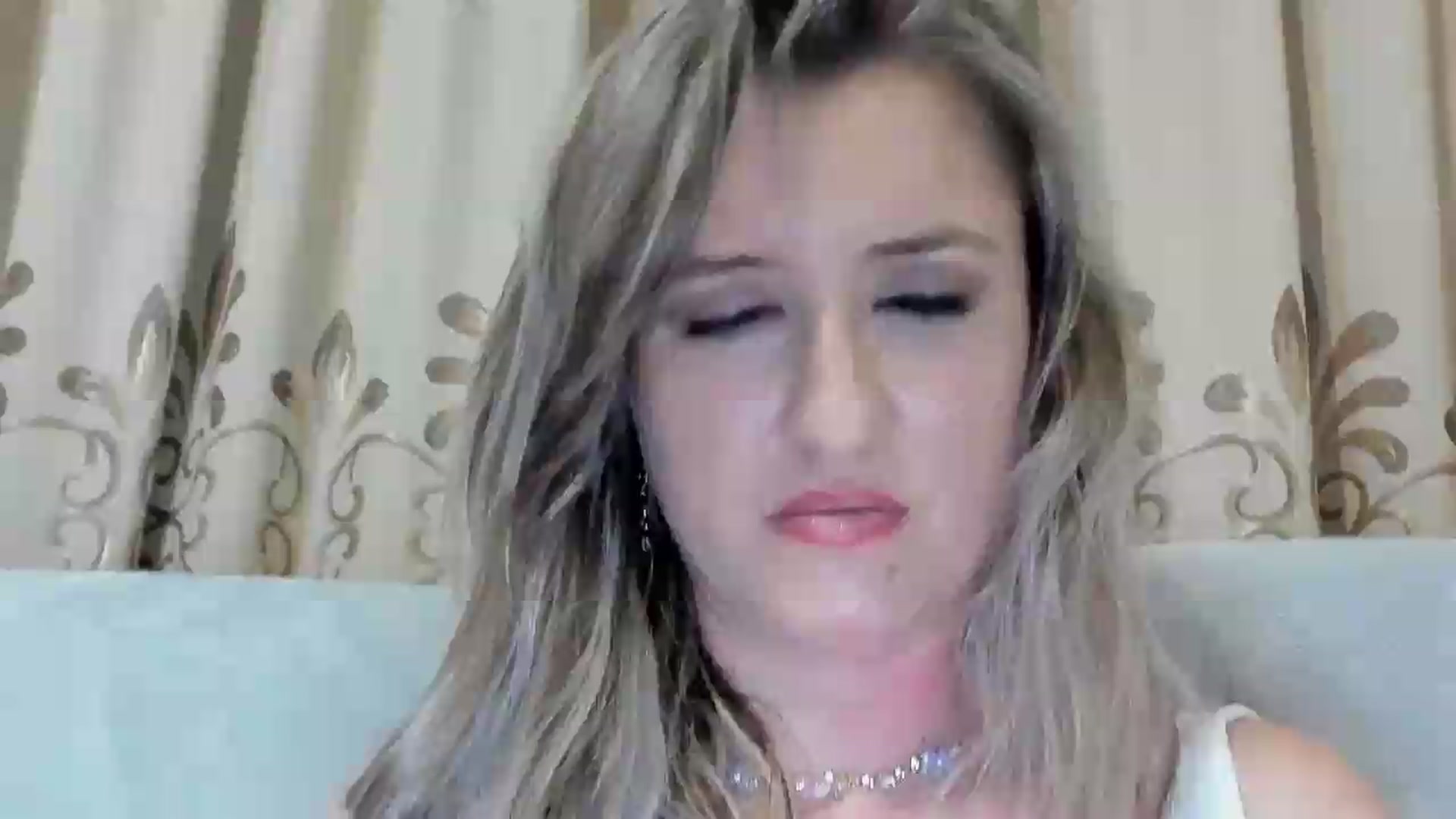 Gallery image thumbnail from BestDream's myfreecams stream on, 08/08/2026, 23:38 image 4 of 20