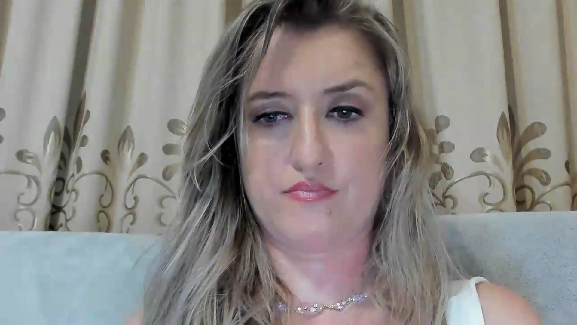 Gallery image thumbnail from BestDream's myfreecams stream on, 08/08/2026, 23:38 image 11 of 20