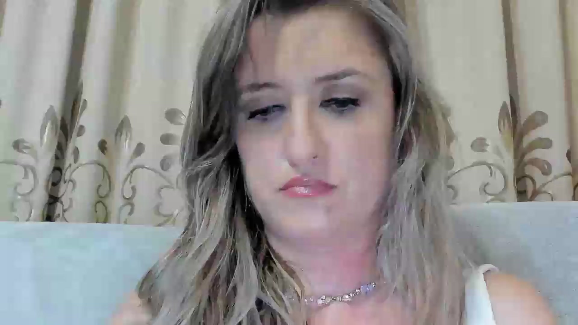 Gallery image thumbnail from BestDream's myfreecams stream on, 08/08/2026, 23:38 image 3 of 20