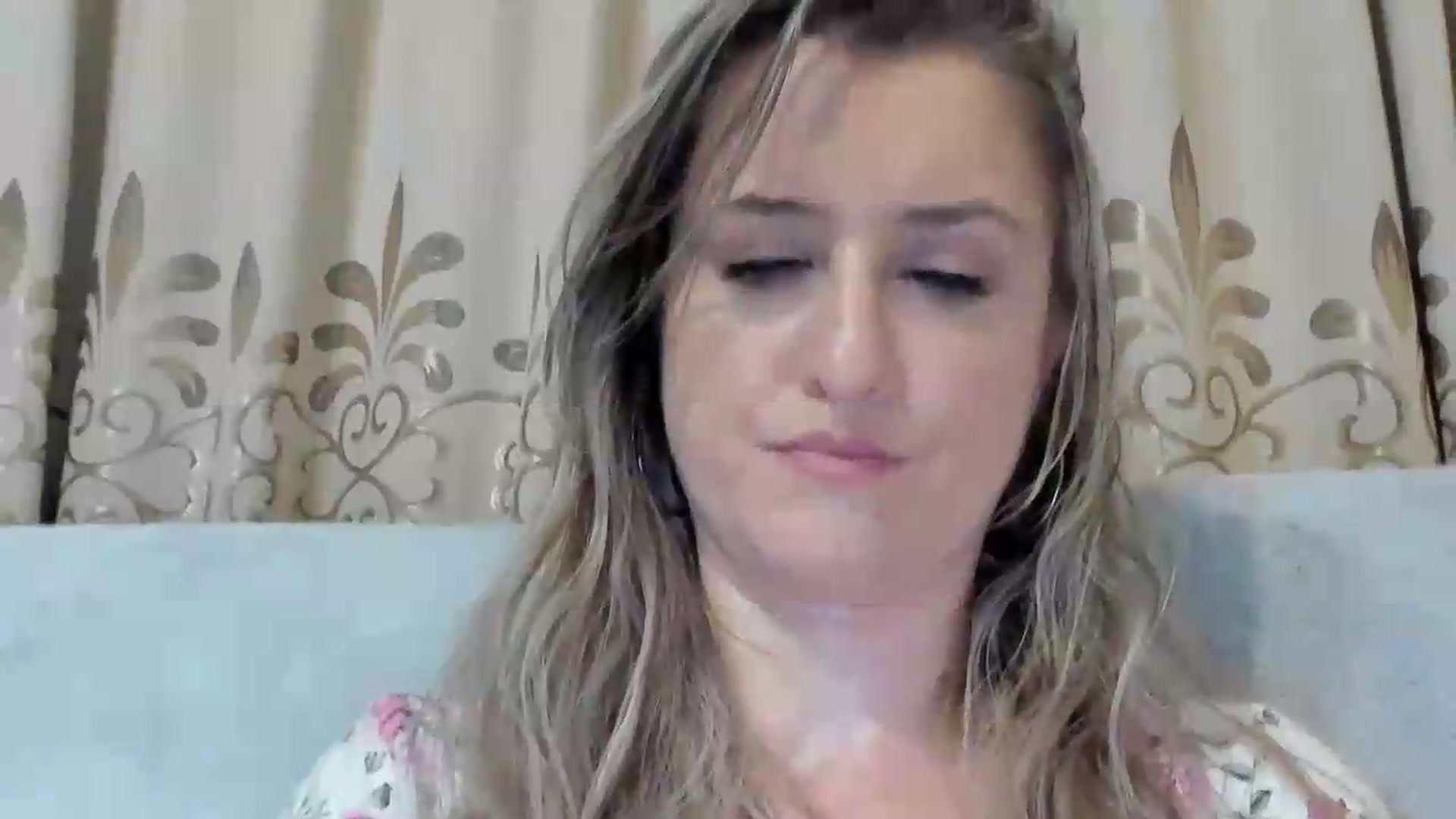 Gallery image thumbnail from BestDream's myfreecams stream on, 08/10/2026, 23:49 image 20 of 20