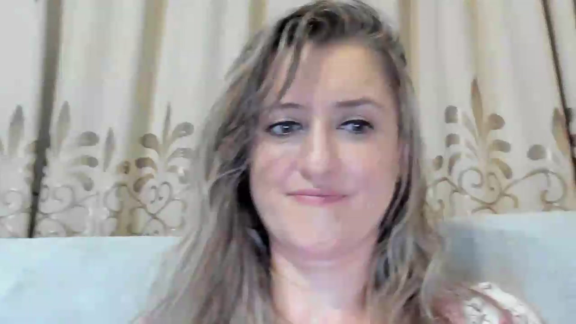 Gallery image thumbnail from BestDream's myfreecams stream on, 08/10/2026, 23:49 image 13 of 20