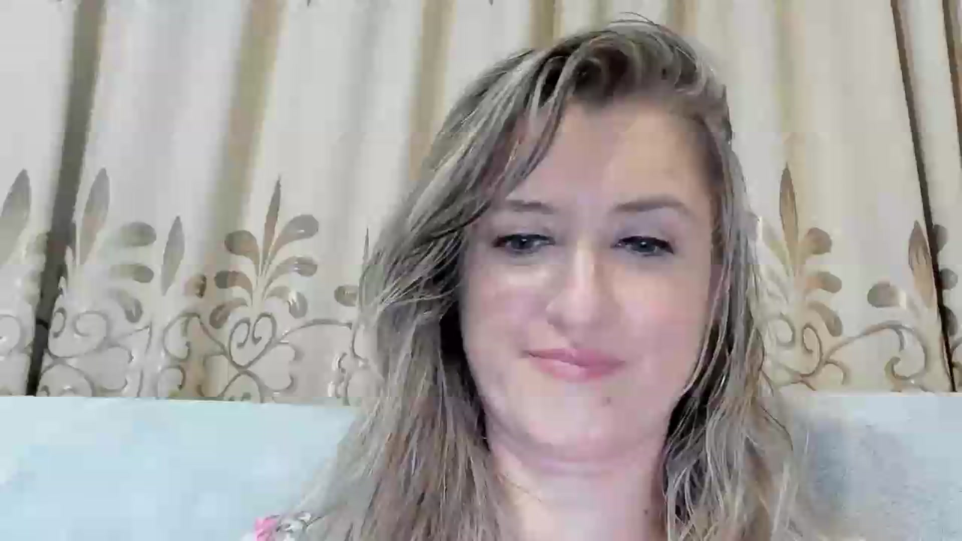 Gallery image thumbnail from BestDream's myfreecams stream on, 08/10/2026, 23:49 image 5 of 20