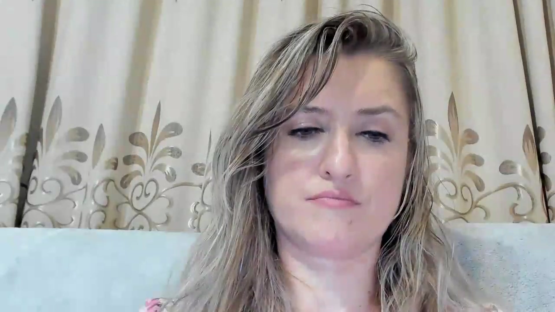 Gallery image thumbnail from BestDream's myfreecams stream on, 08/10/2026, 23:49 image 7 of 20