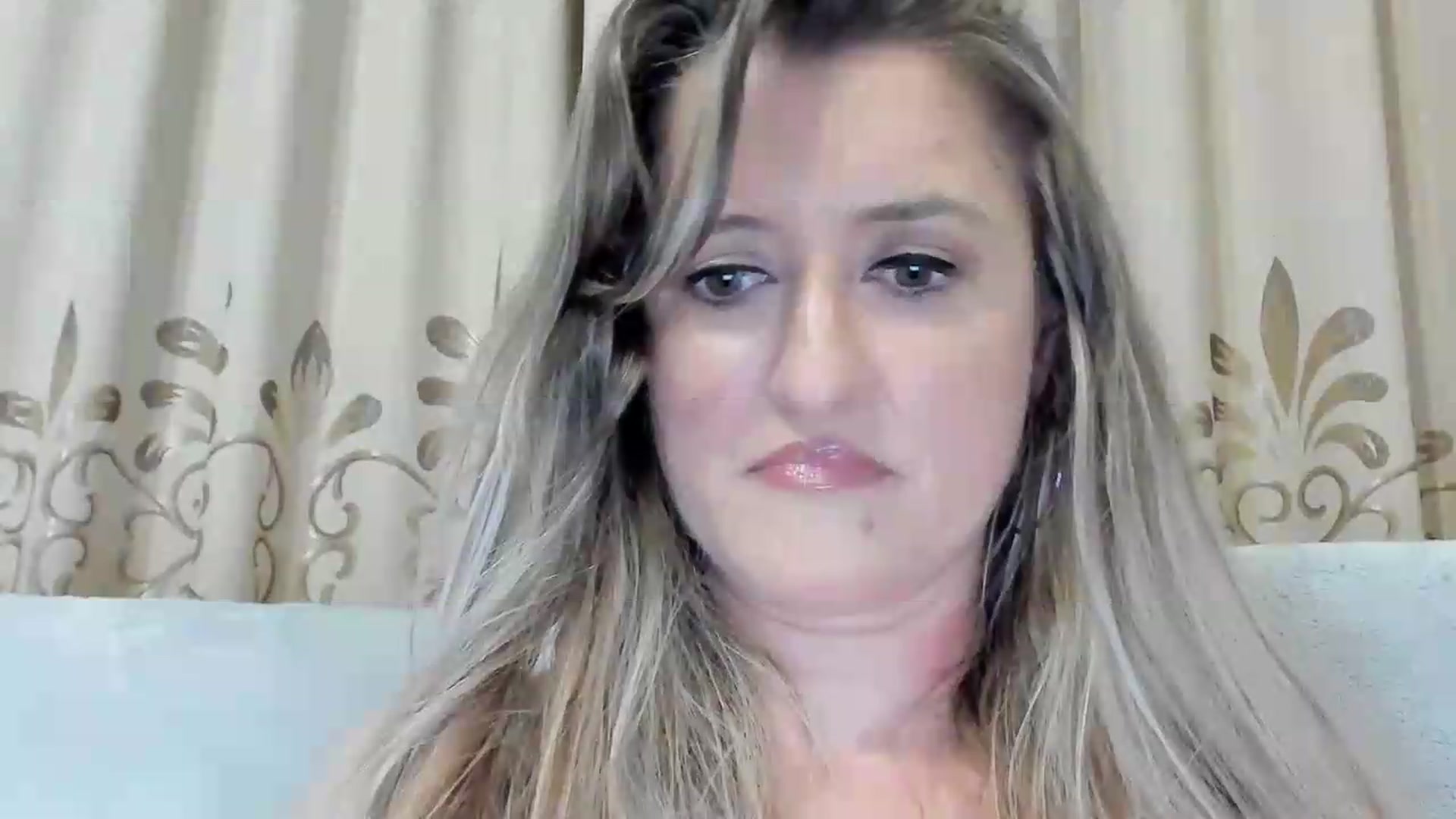 Gallery image thumbnail from BestDream's myfreecams stream on, 08/11/2026, 23:14 image 7 of 20