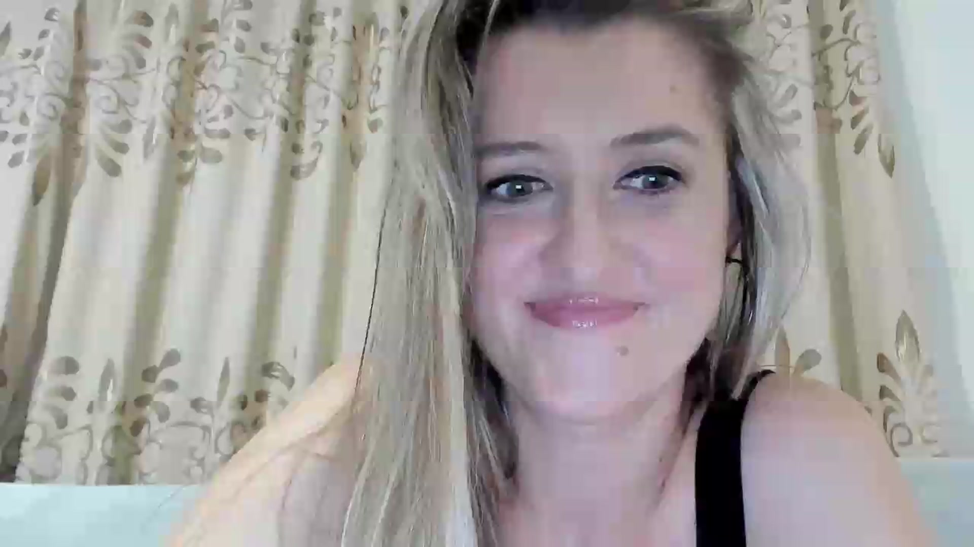 Gallery image thumbnail from BestDream's myfreecams stream on, 08/12/2026, 24:06 image 20 of 20