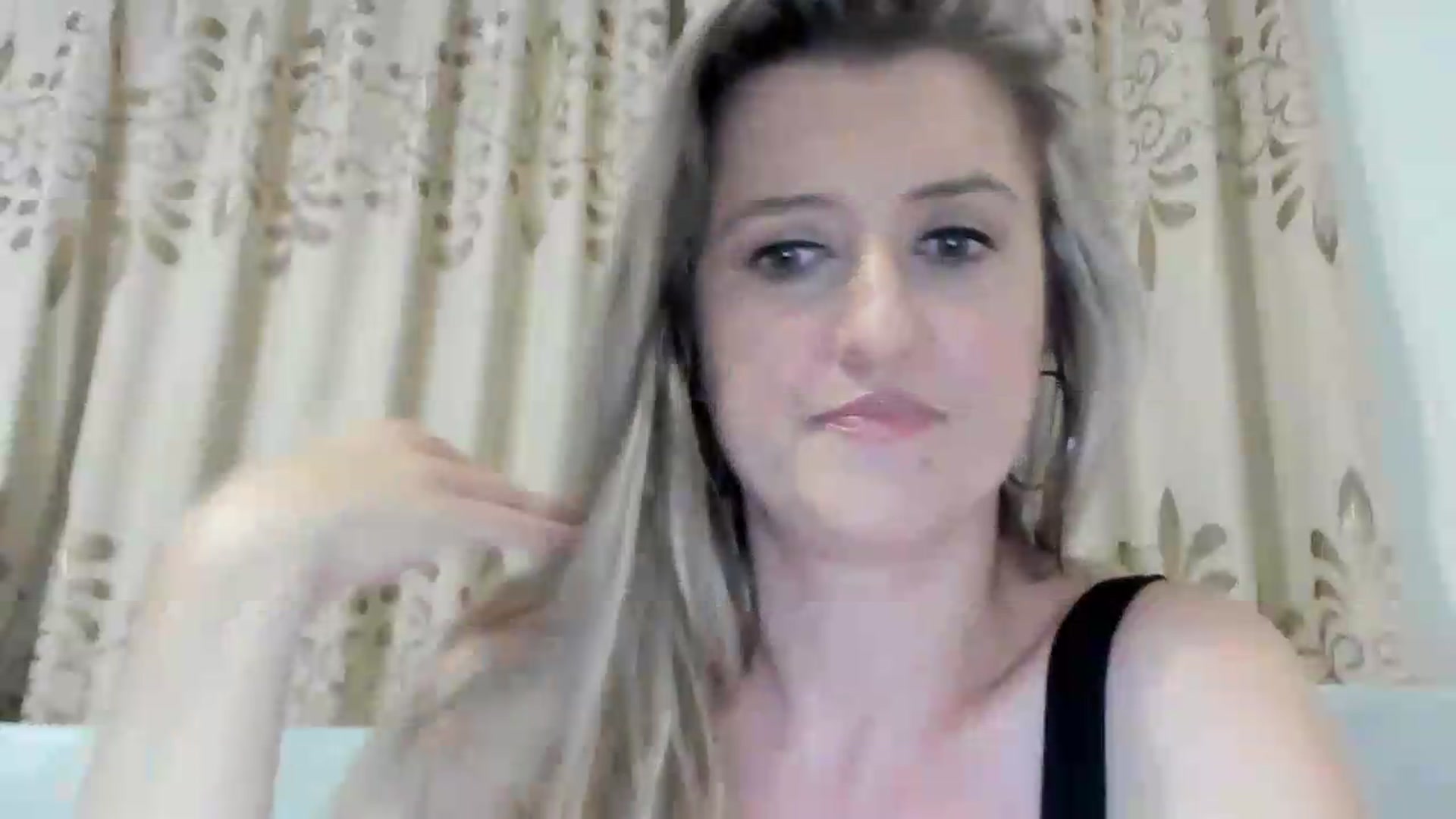 Gallery image thumbnail from BestDream's myfreecams stream on, 08/12/2026, 24:06 image 18 of 20