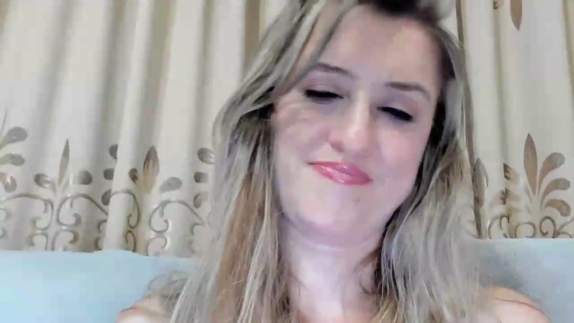 Gallery image thumbnail from BestDream's myfreecams stream on, 08/13/2026, 03:21 image 13 of 20