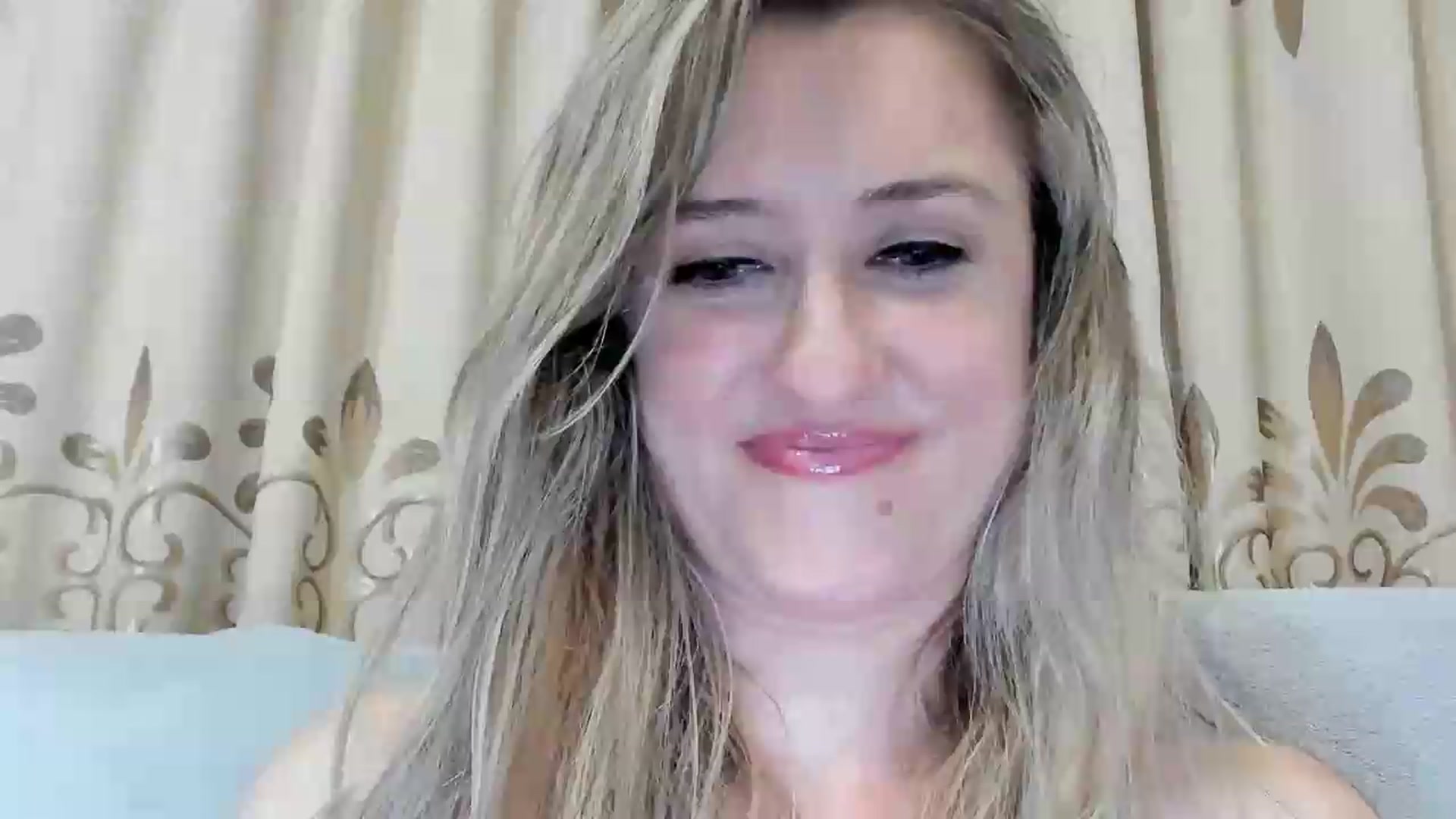 Gallery image thumbnail from BestDream's myfreecams stream on, 08/13/2026, 03:21 image 11 of 20