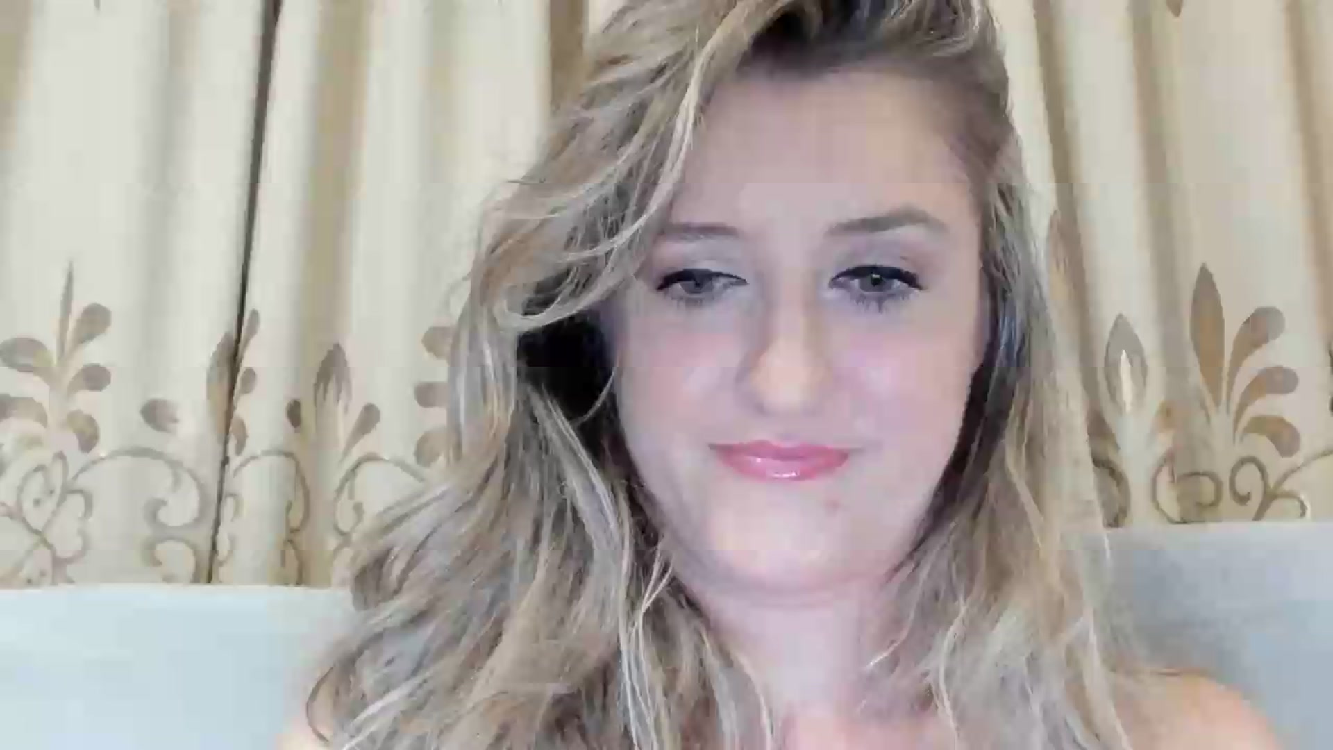 Gallery image thumbnail from BestDream's myfreecams stream on, 08/13/2026, 23:24 image 1 of 20
