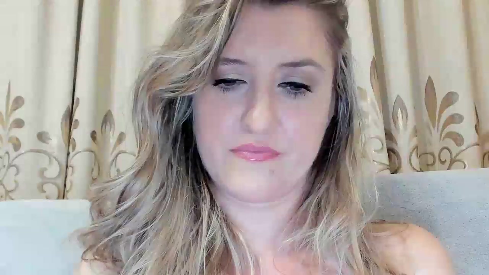 Gallery image thumbnail from BestDream's myfreecams stream on, 08/13/2026, 23:24 image 13 of 20